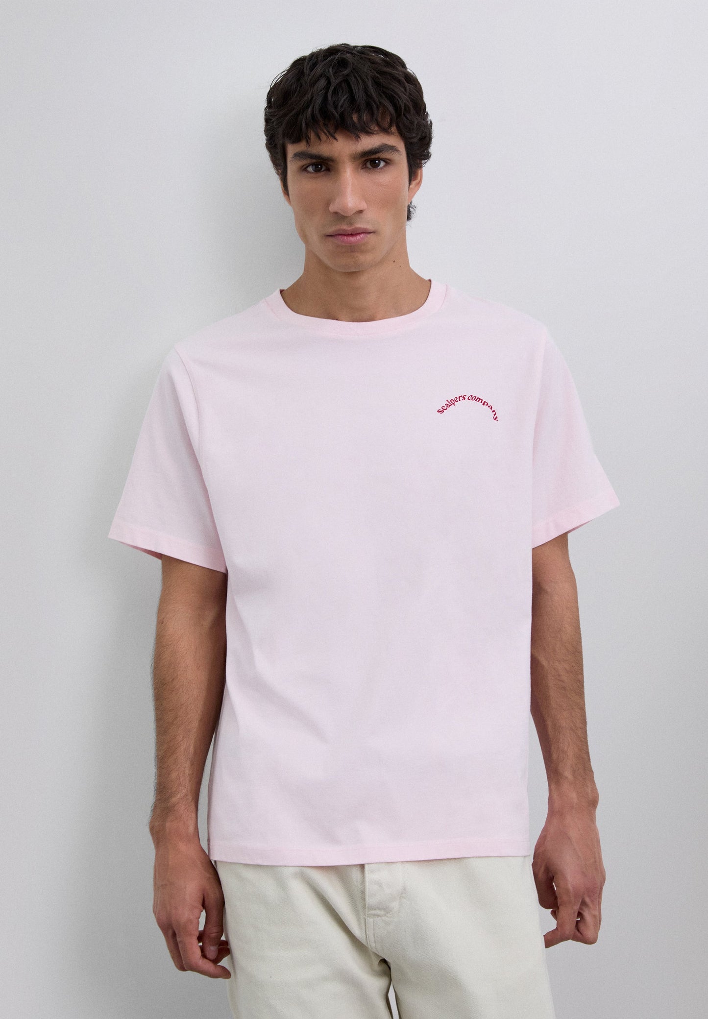 POLERA PRINT LOGO CONTRASTE