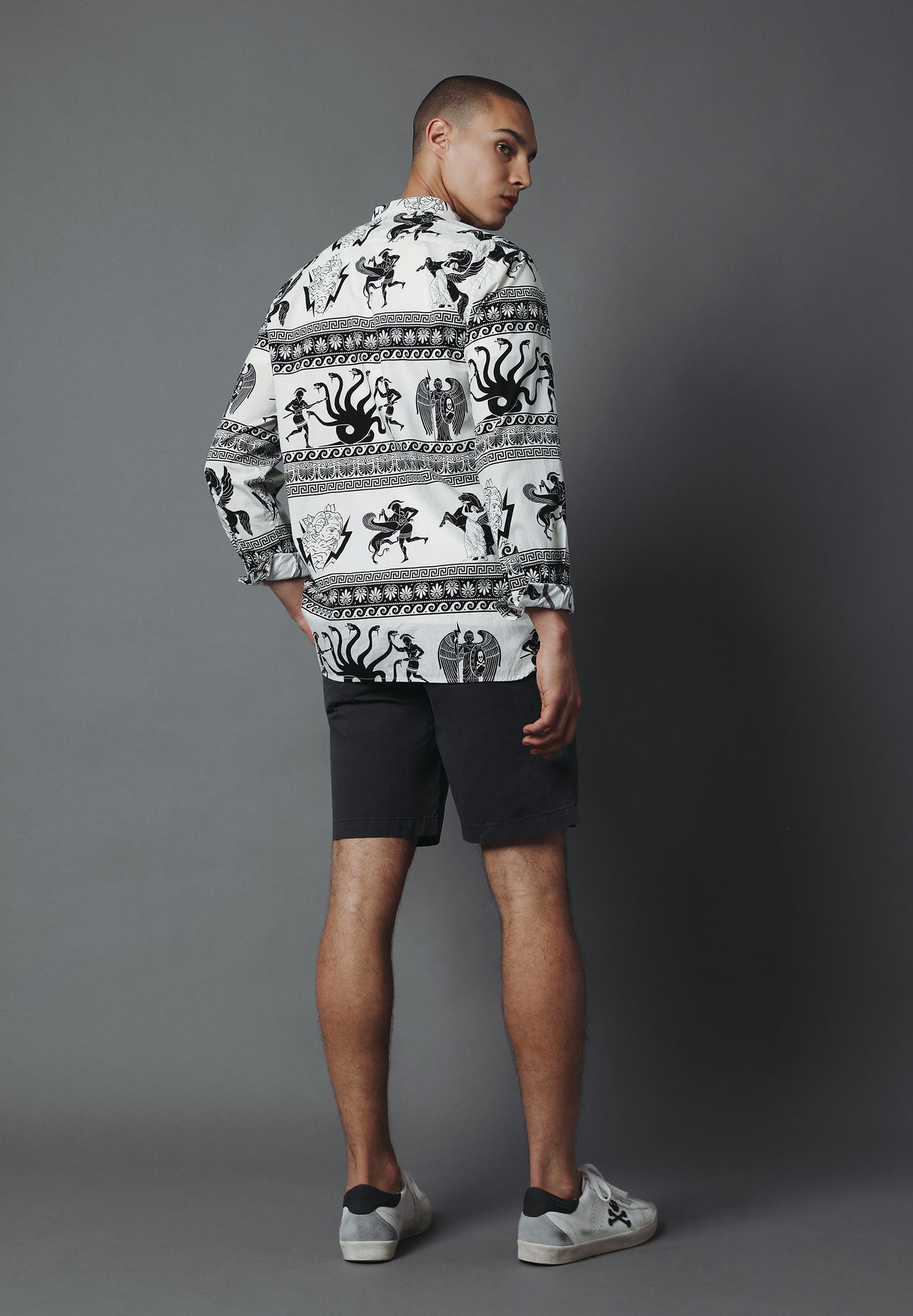 CAMISA ESTAMPADA "OLYMPO"