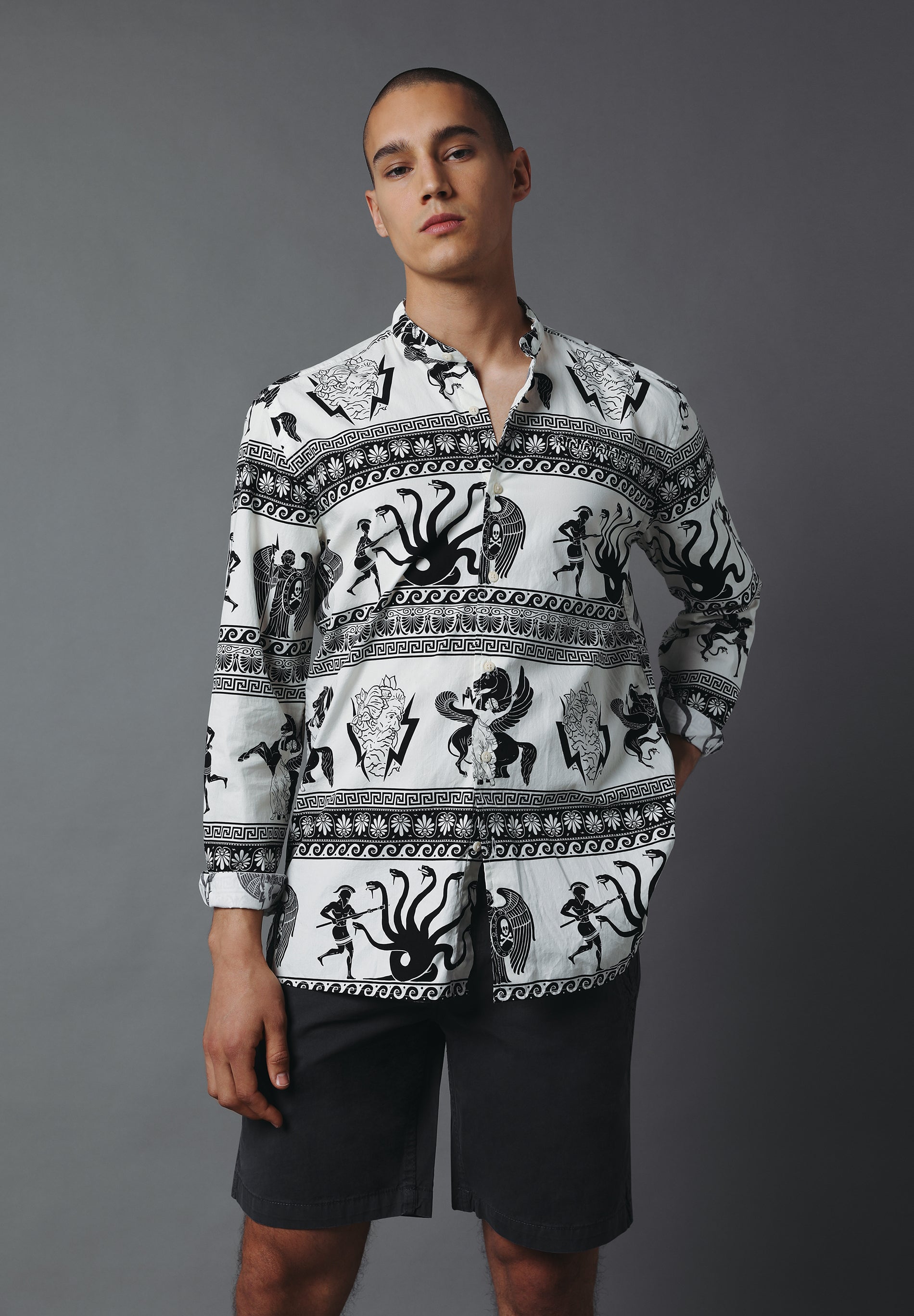 CAMISA ESTAMPADA "OLYMPO"