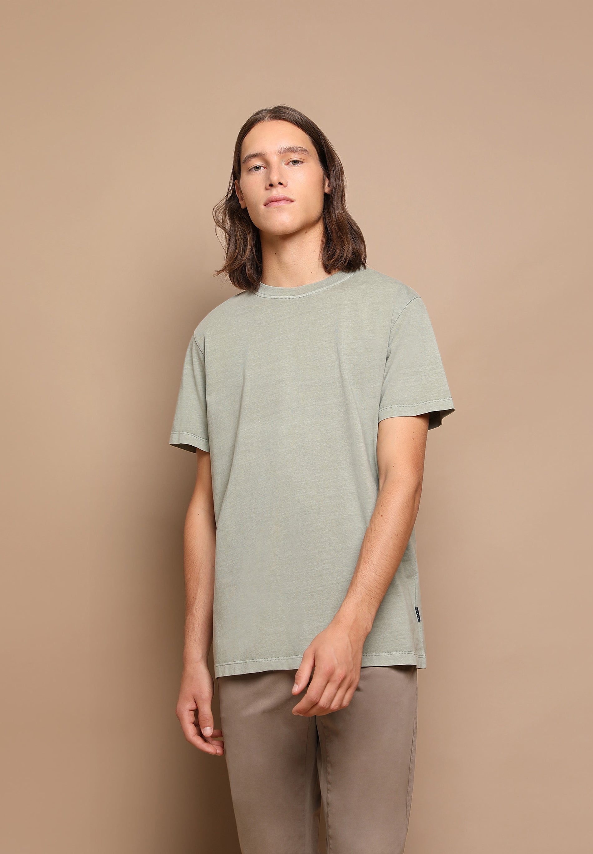 CAMISETA BÁSICA