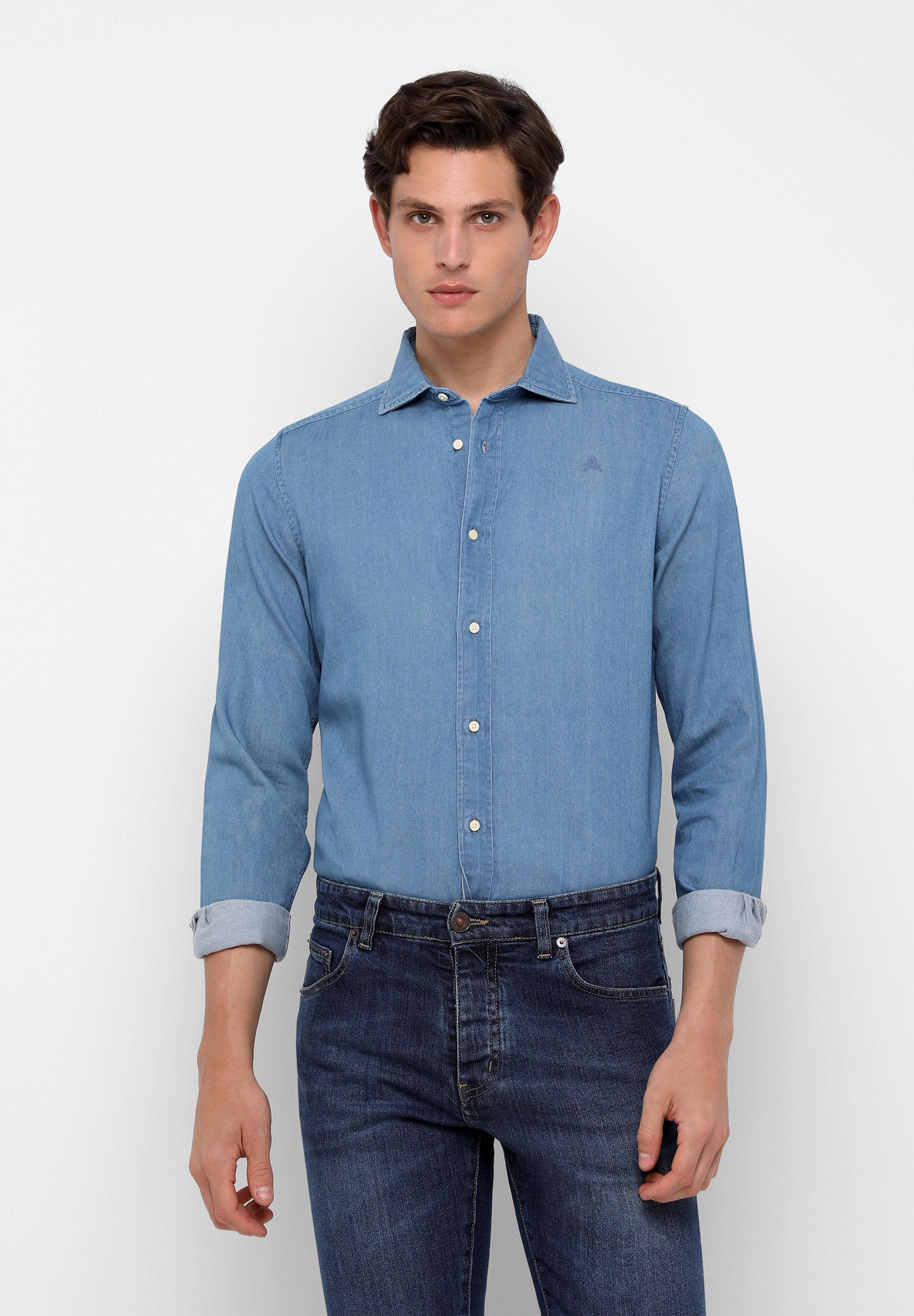 CAMISA DENIM CALAVERA BORDADA