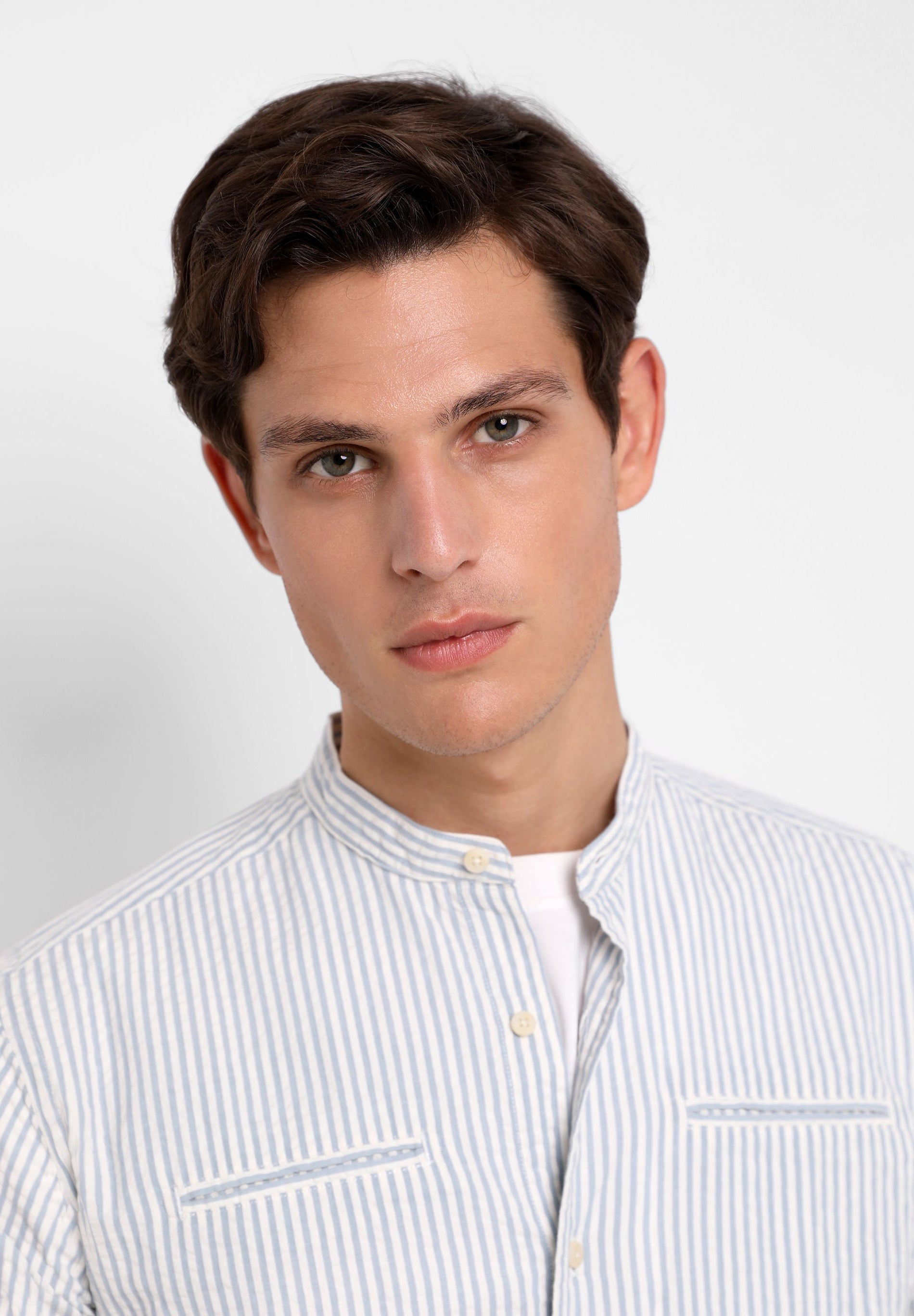 CAMISA RAYAS CUELLO MAO