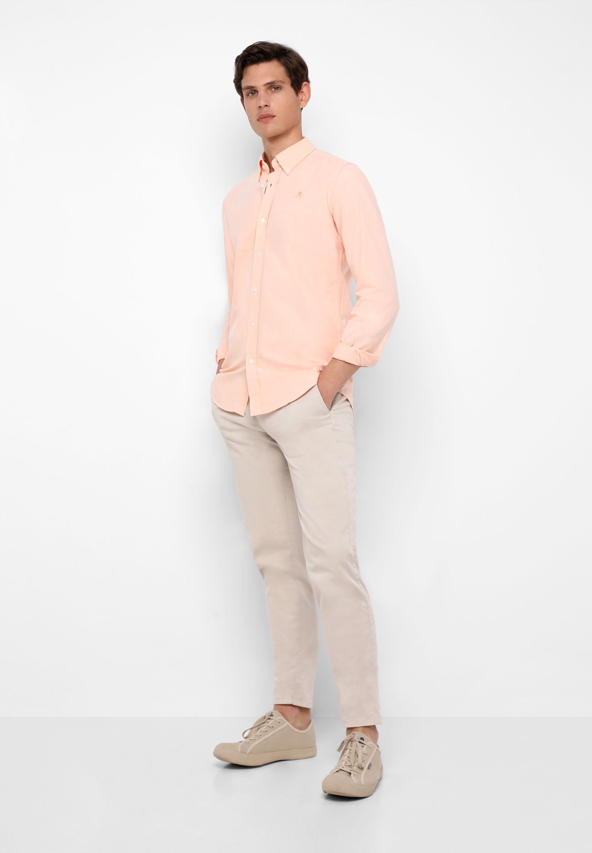 CAMISA OXFORD CUELLO BOTONES