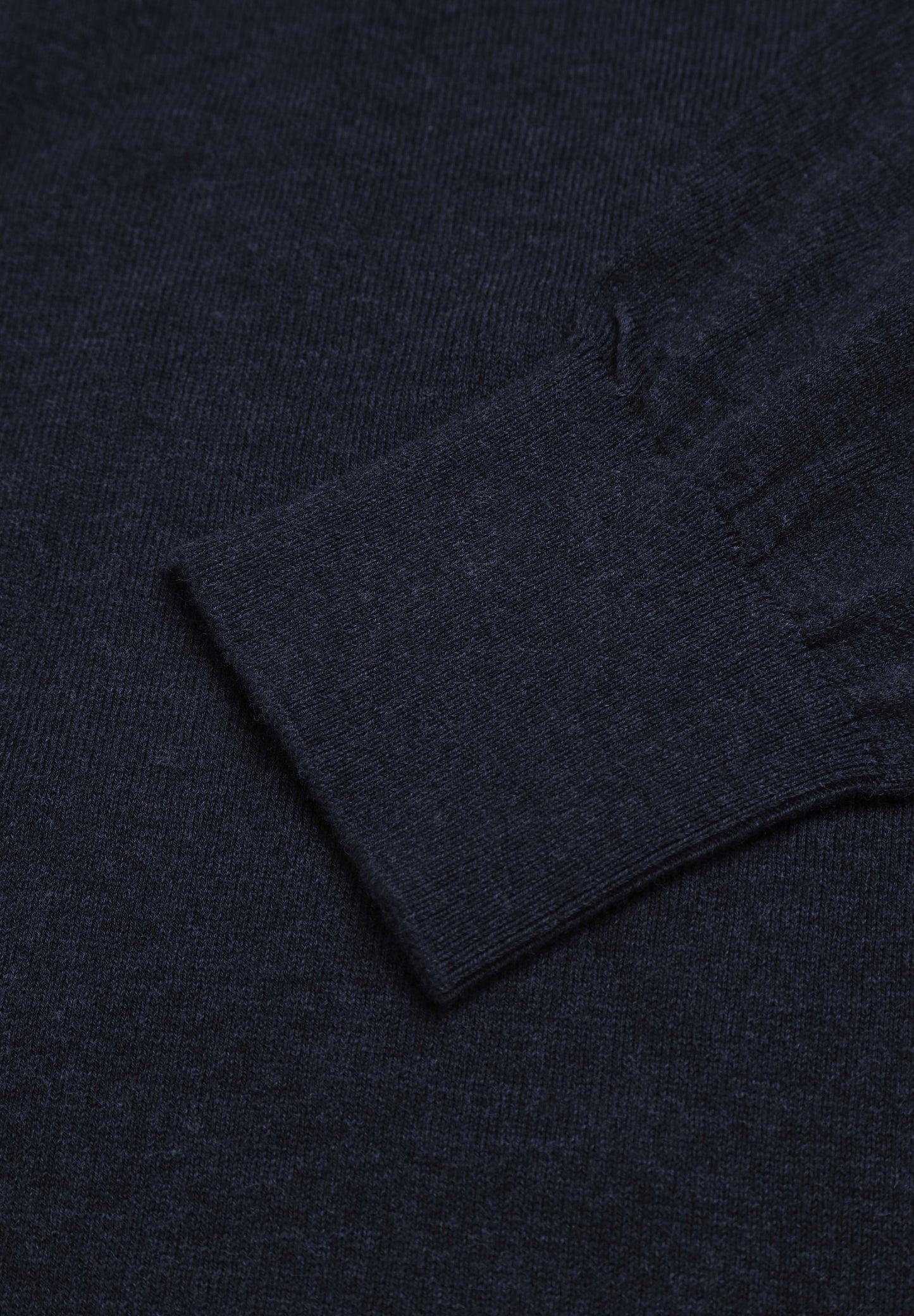 JERSEY CUELLO REDONDO CALAVERA