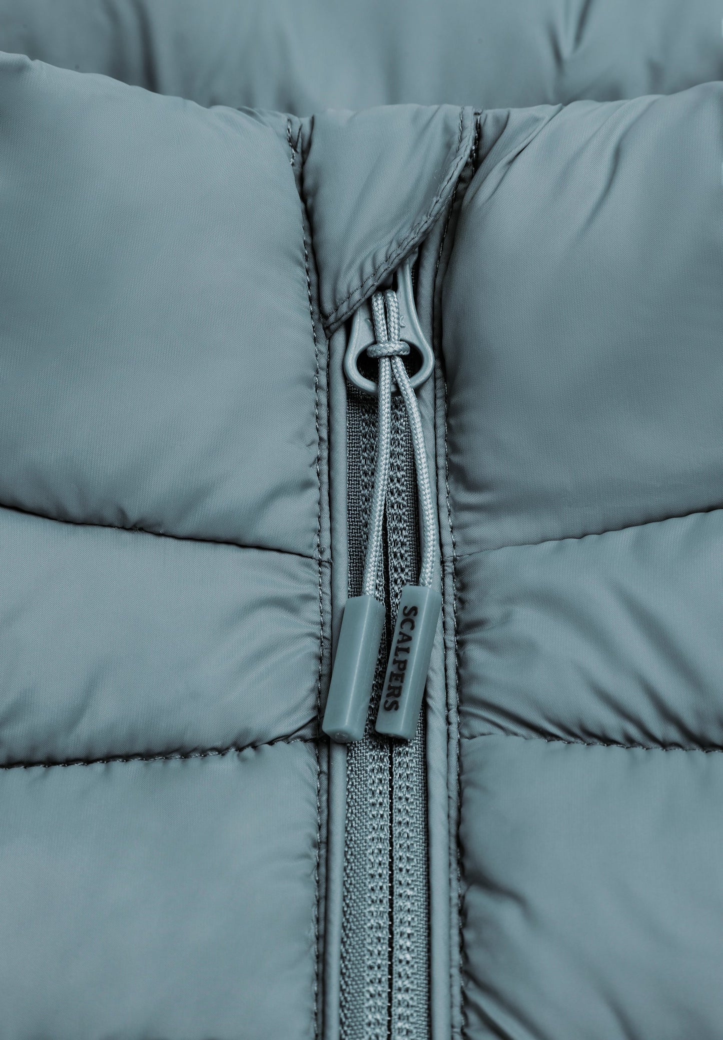 CHALECO ACOLCHADO CALAVERA PARCHE