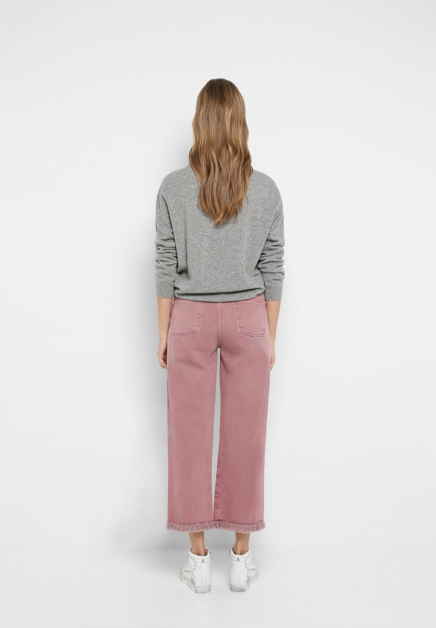 JEANS LAVADOS DESFLECADOS