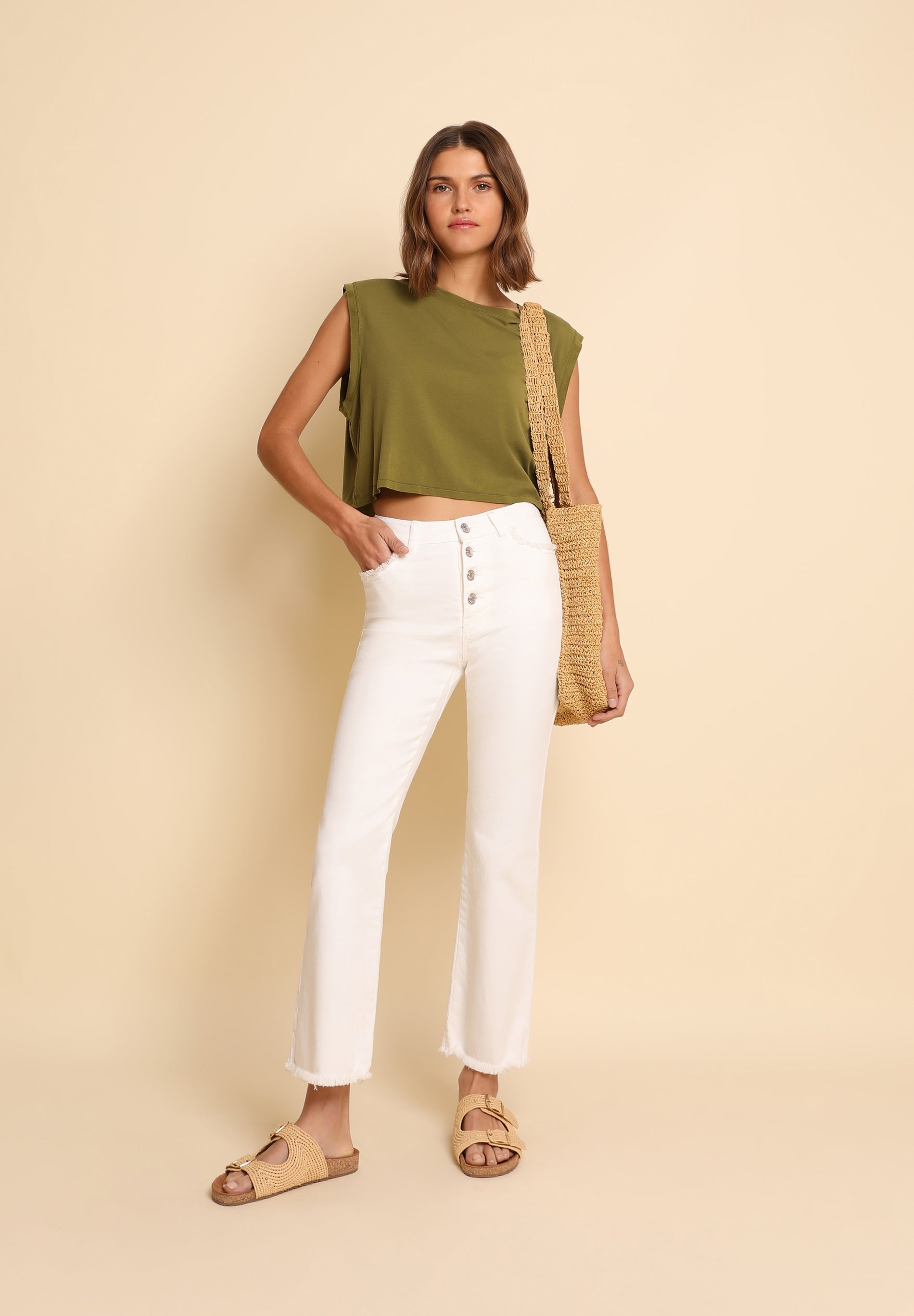 PANTALÓN DENIM ANKLE FLARE