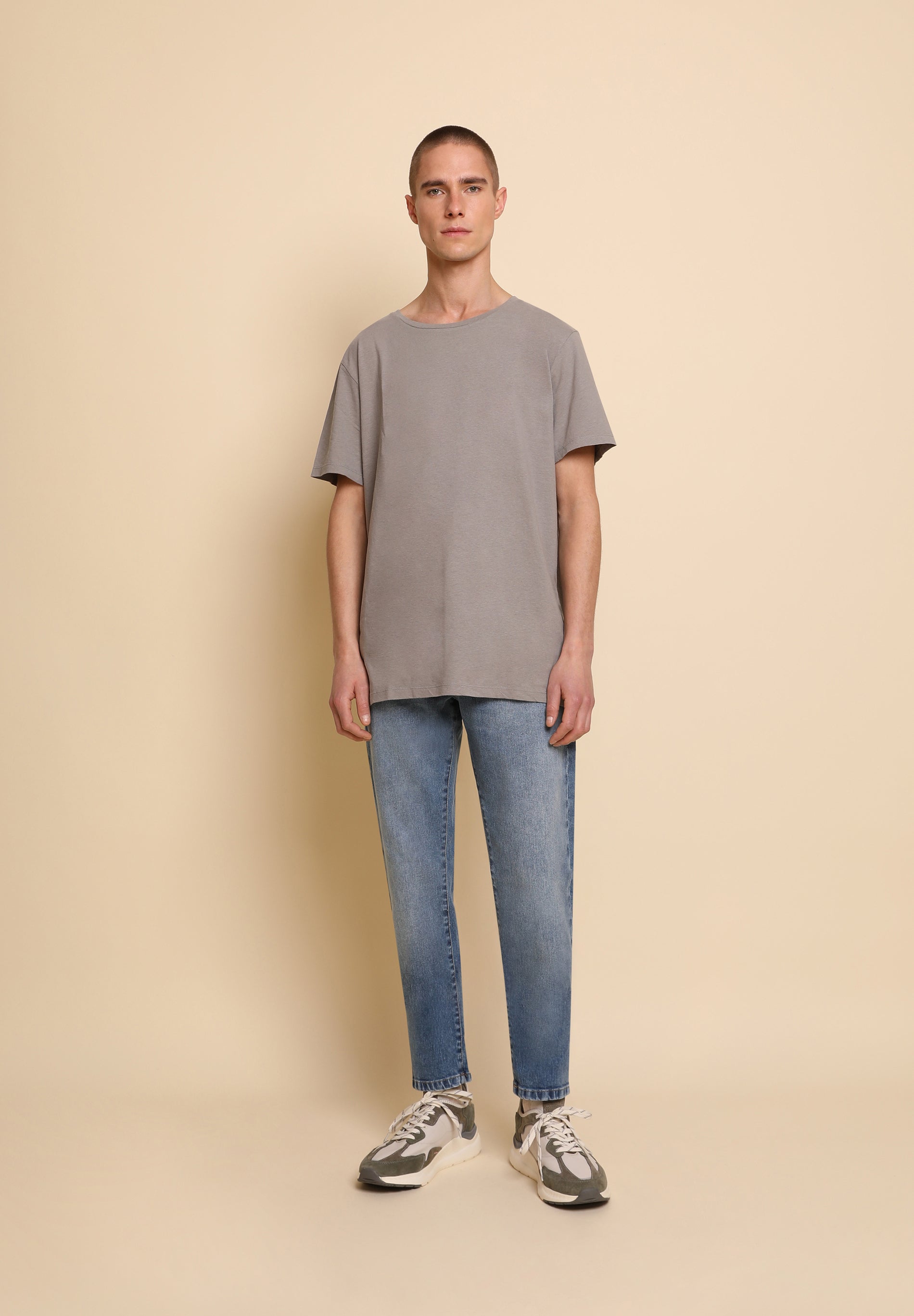 CAMISETA RELAXED LINO