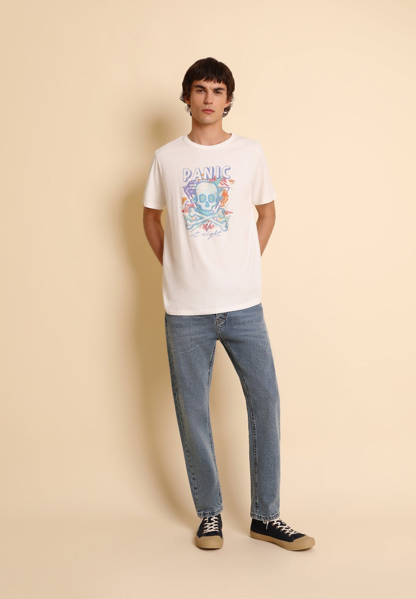 CAMISETA PRINT PANIC