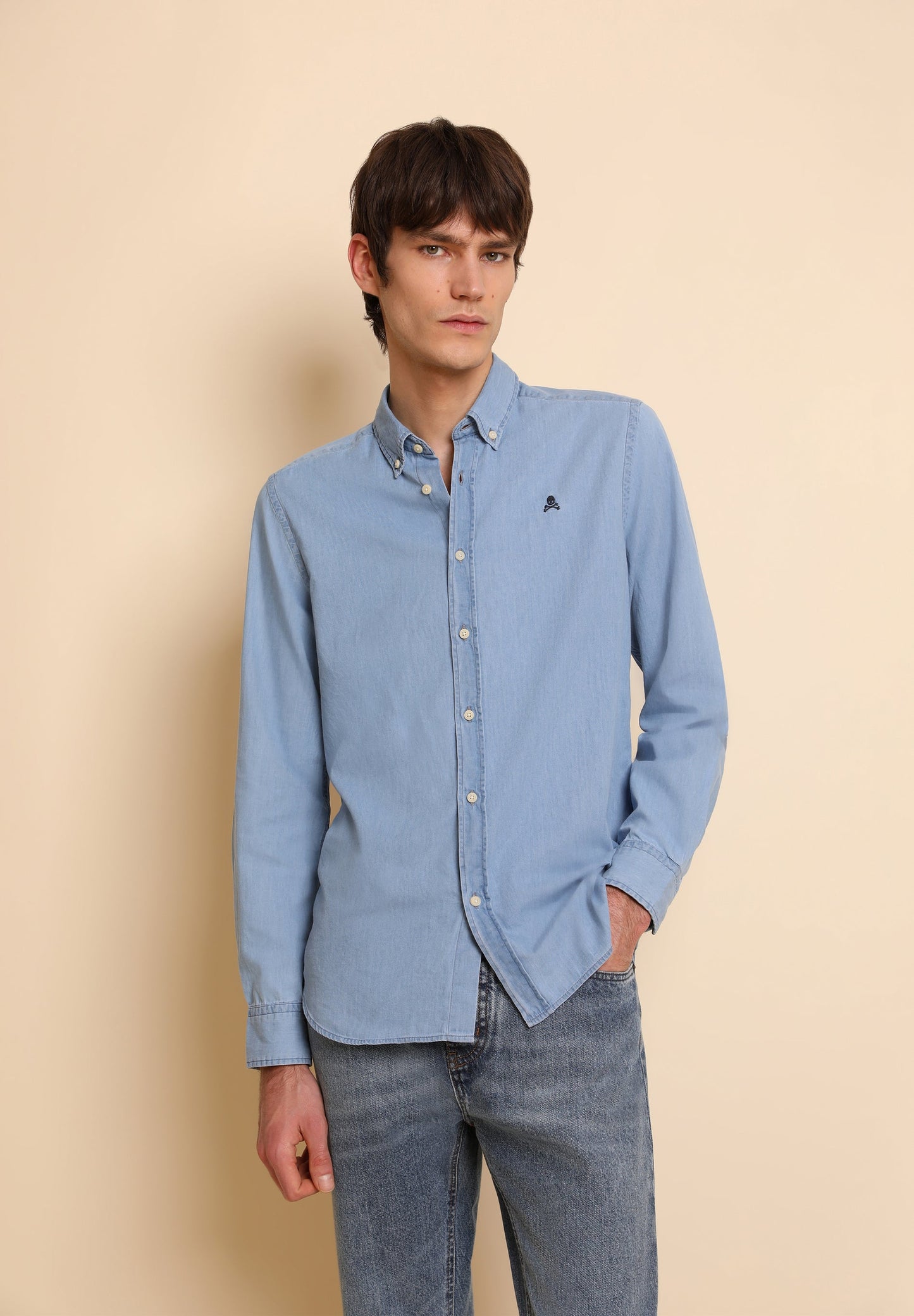 CAMISA DENIM CUELLO BOTONES