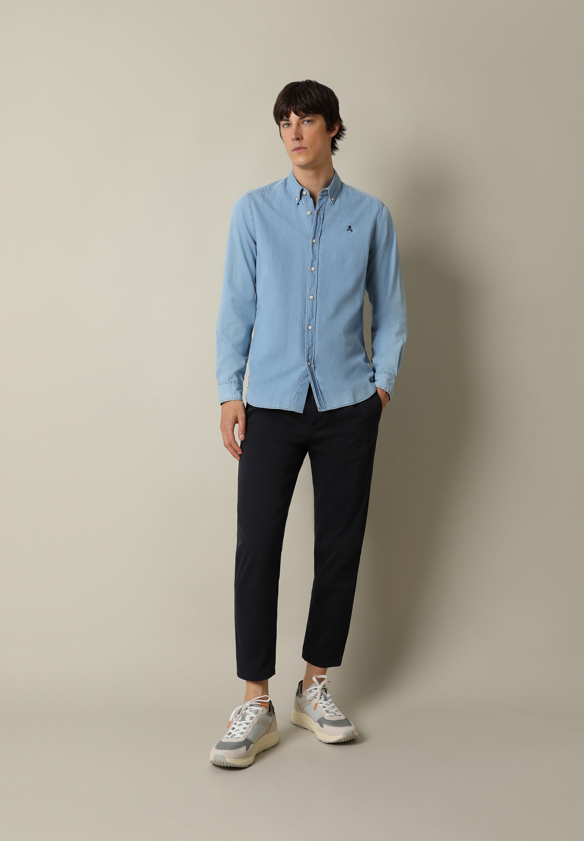 CAMISA DENIM CUELLO BOTONES