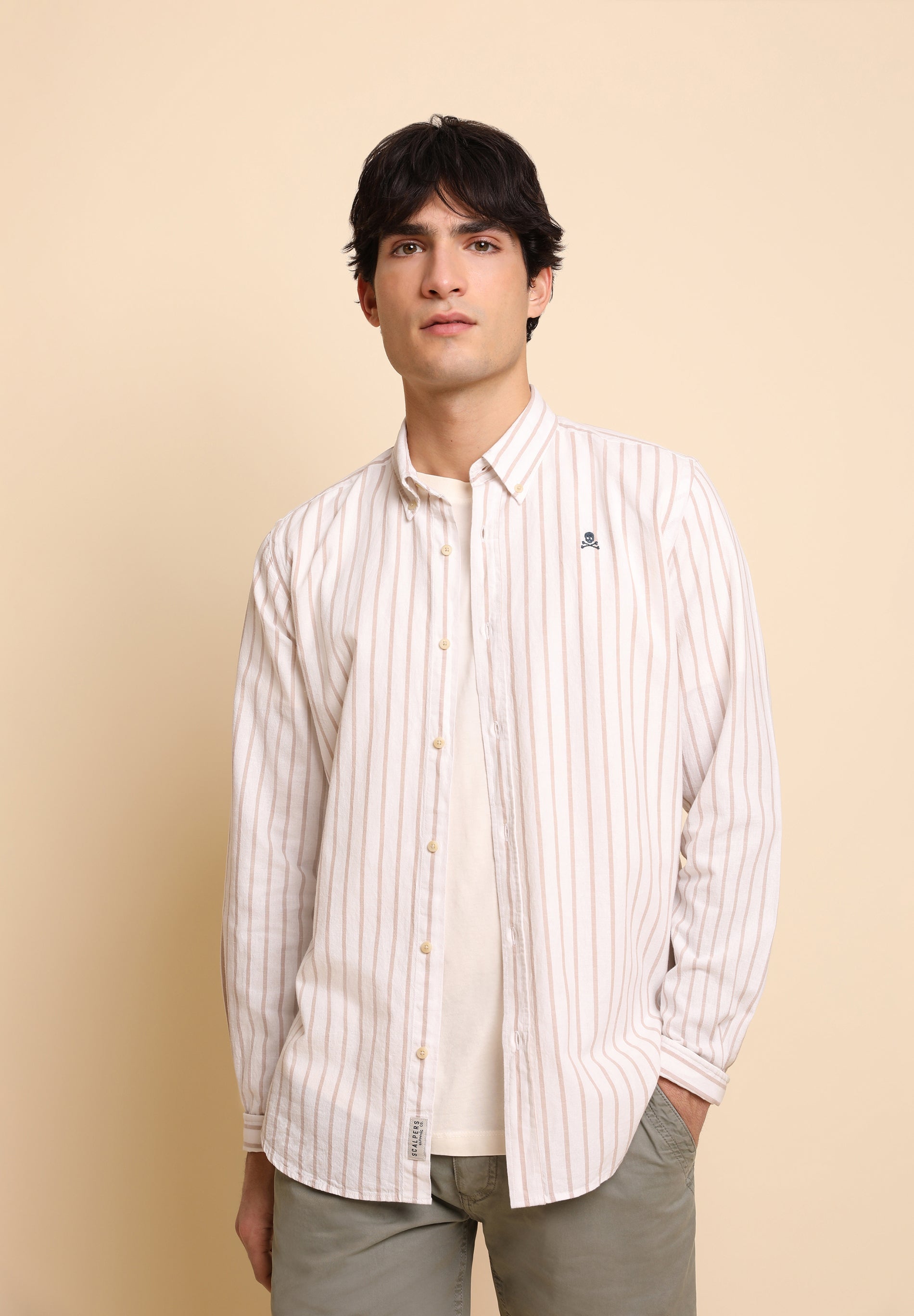 CAMISA RAYAS CUELLO BOTONES