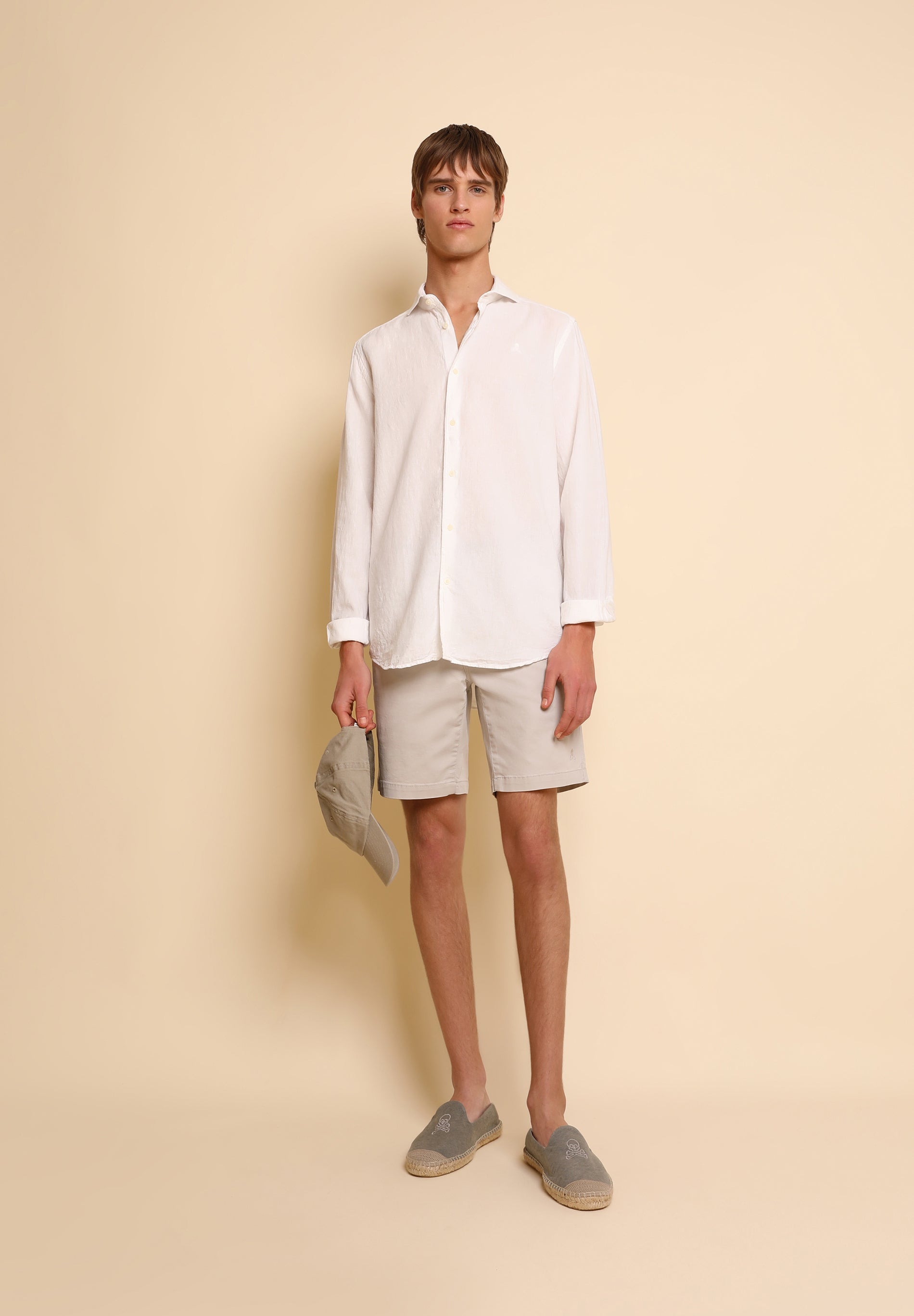 CAMISA LINO CALAVERA