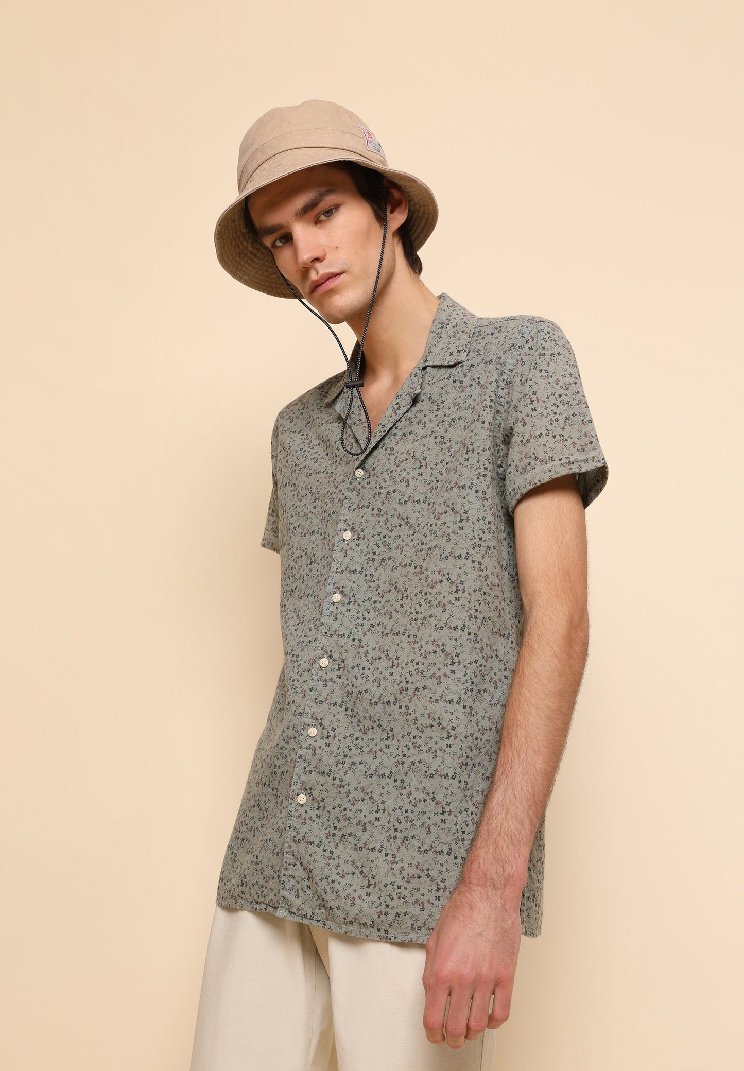 CAMISA MANGA CORTA FLORES