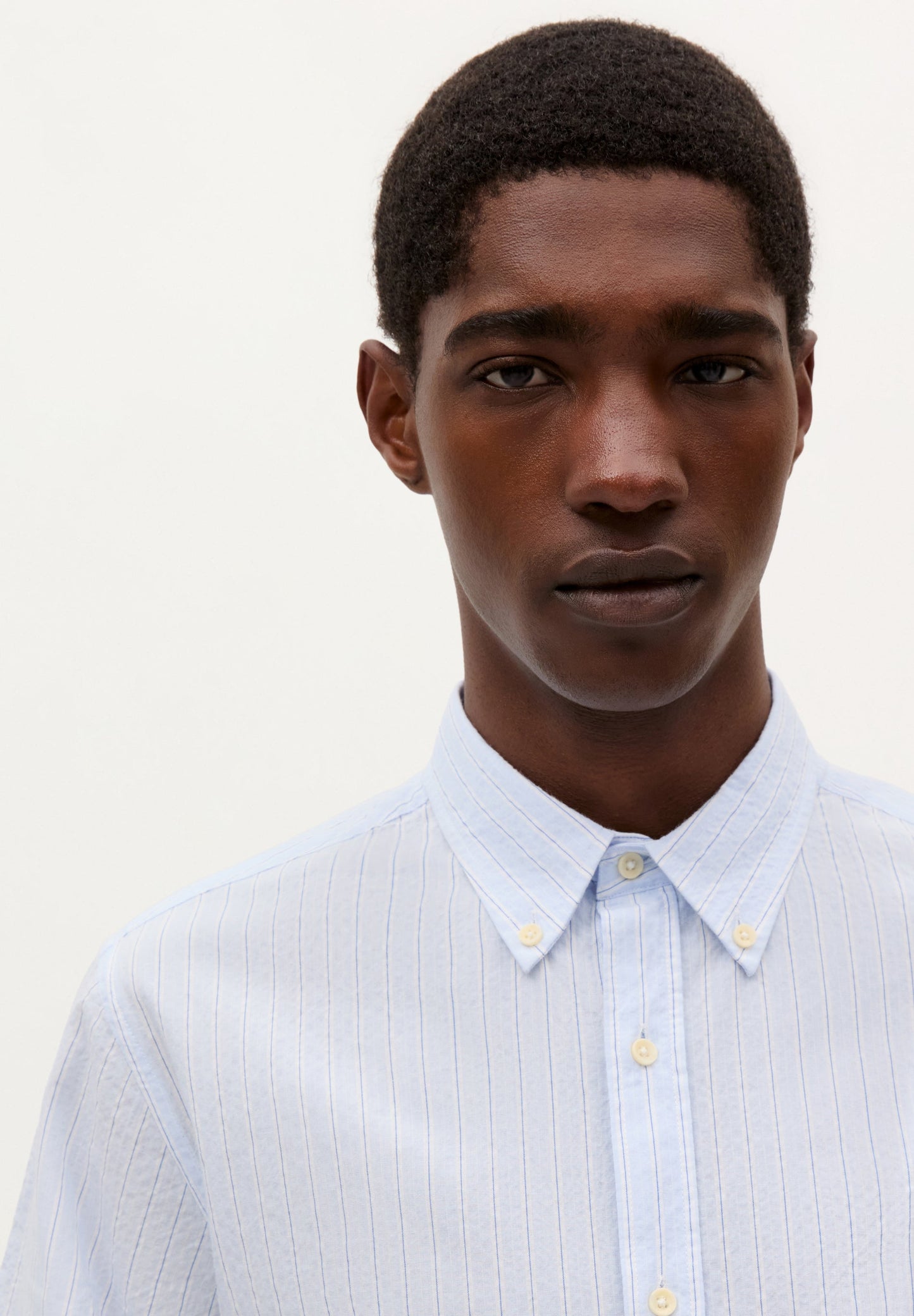 CAMISA MANGA CORTA SEERSUCKER