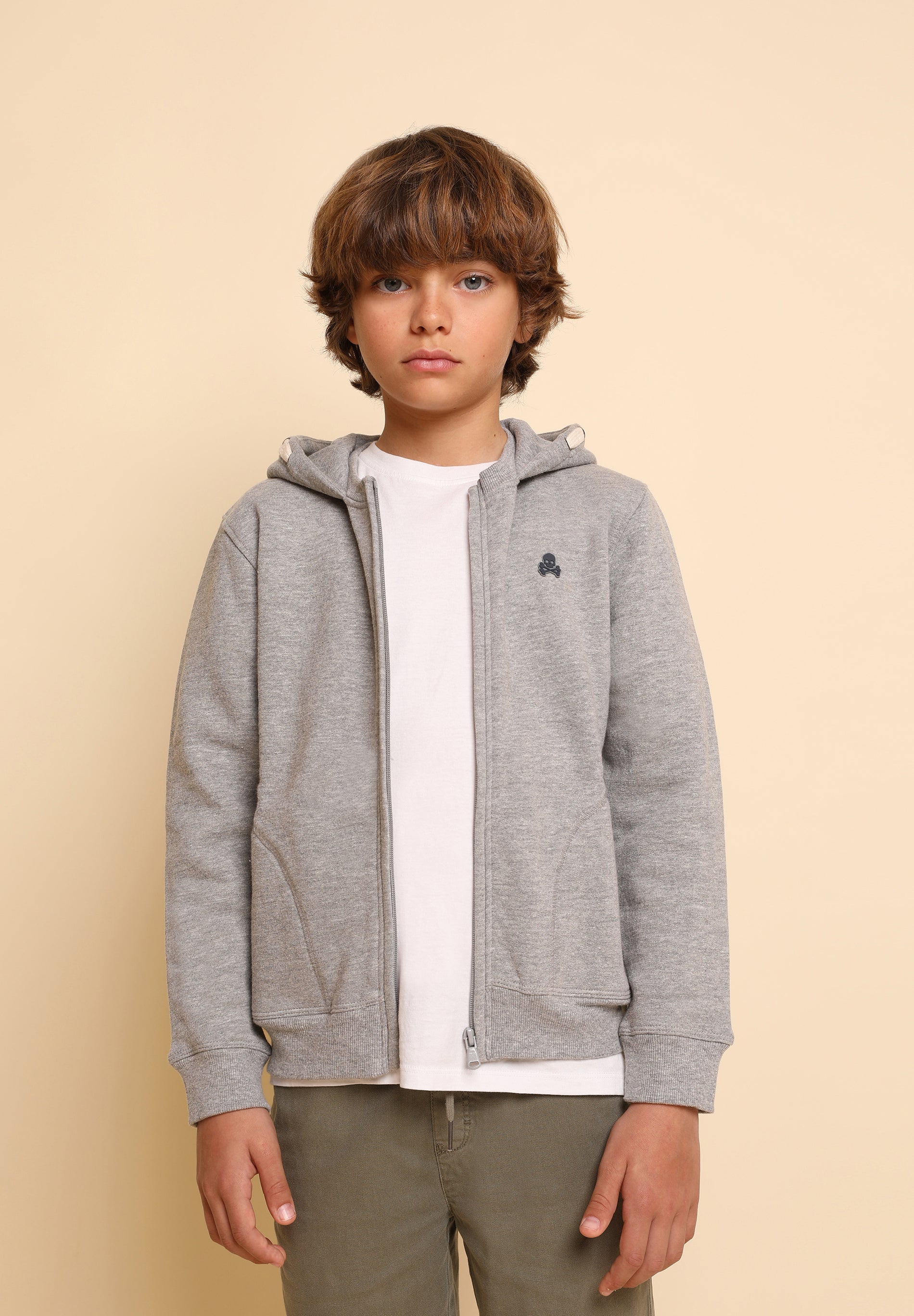 SUDADERA CAPUCHA CALAVERA BORDADA