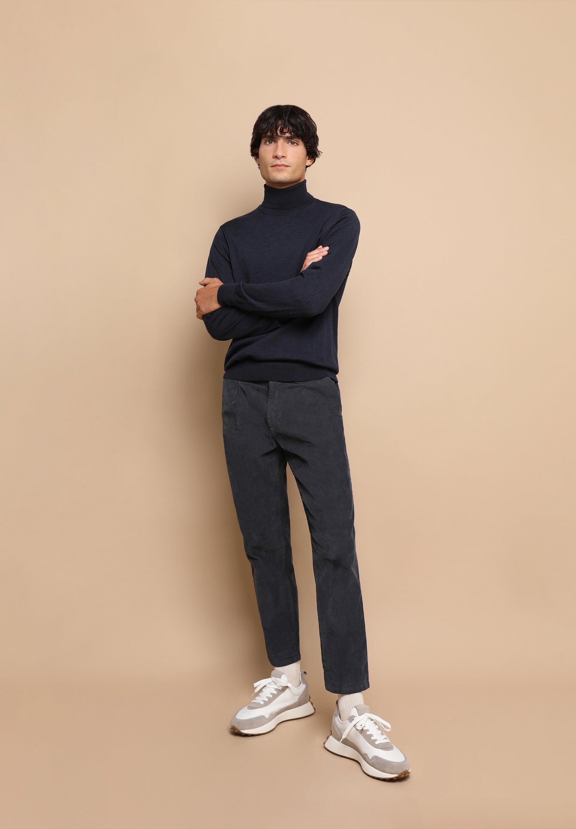 PANTALÓN PANA PINZAS