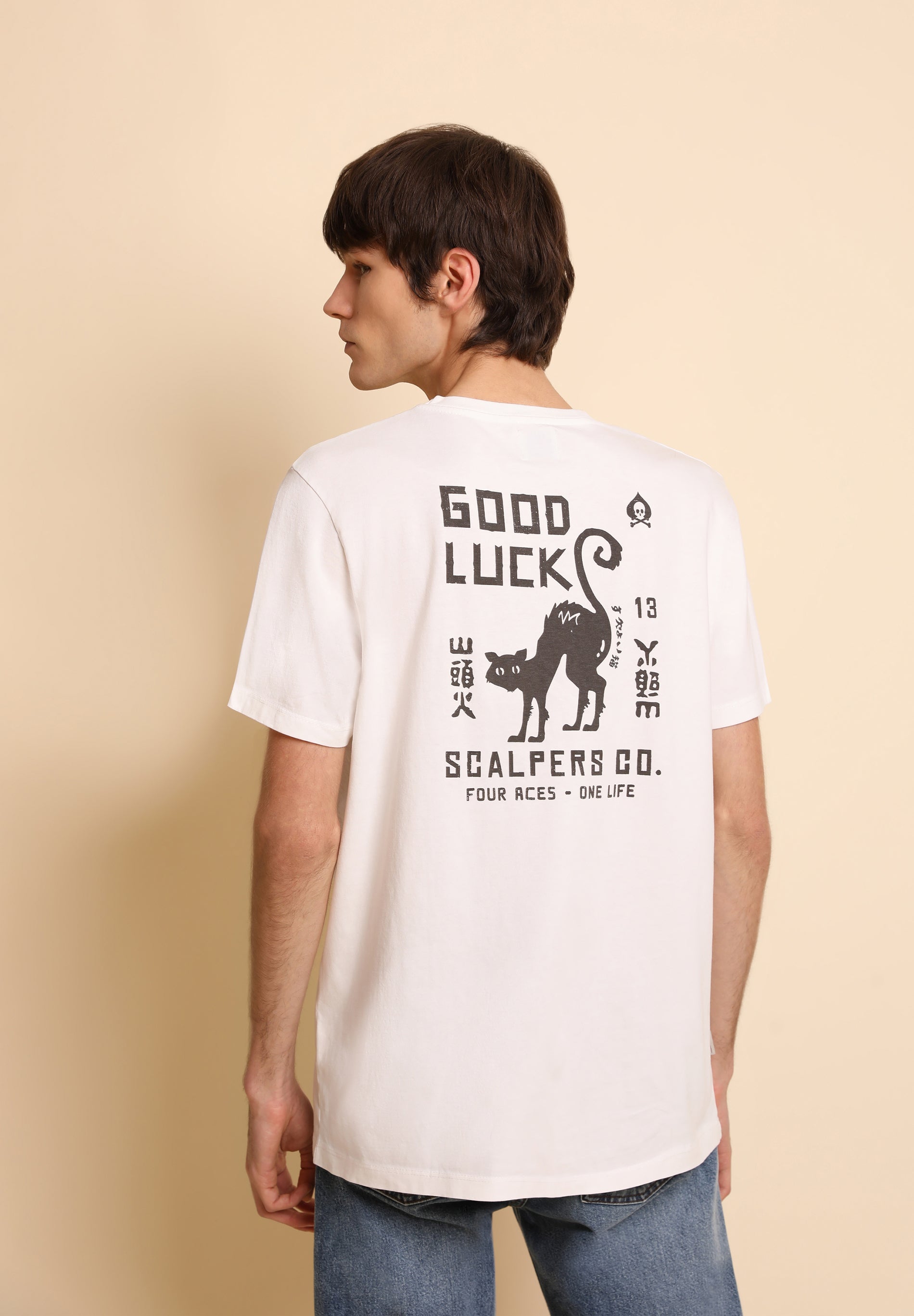 CAMISETA PRINT TRASERO GOOD LUCK