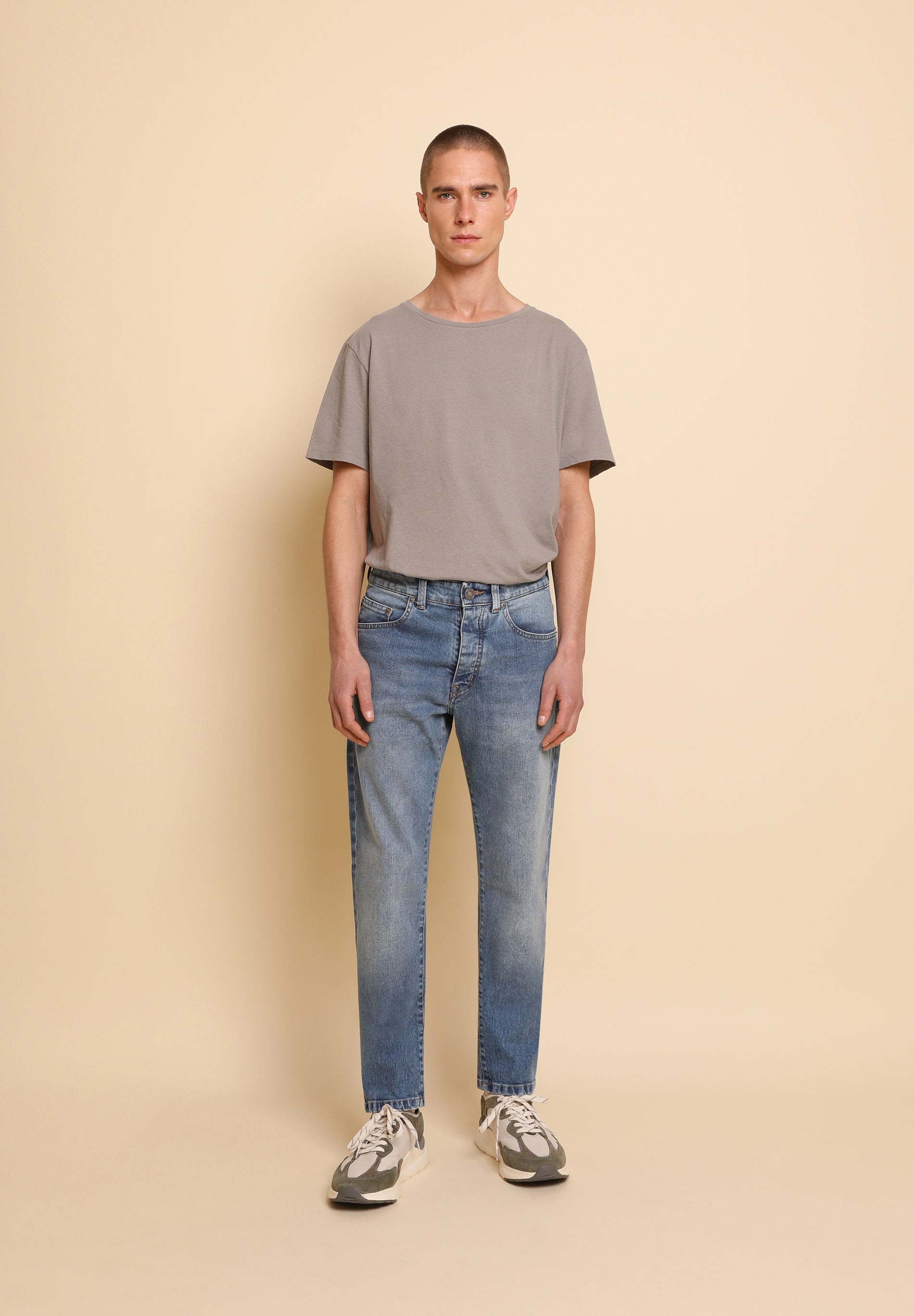 JEANS RECTOS REGULAR