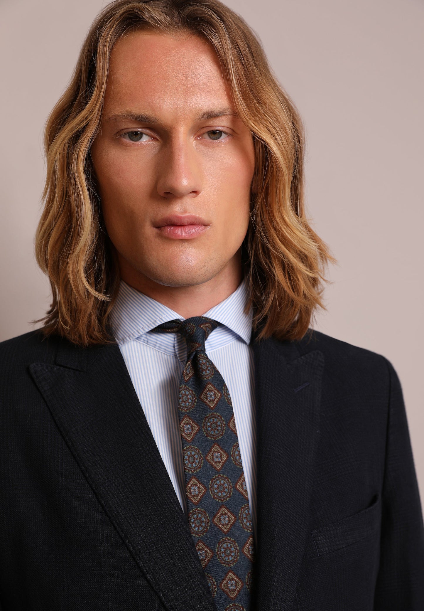 TRAJE CUADROS AZUL MARINO