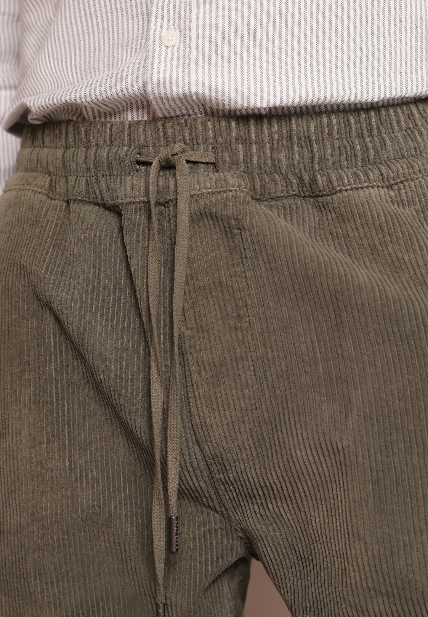 PANTALÓN PANA JOGGER