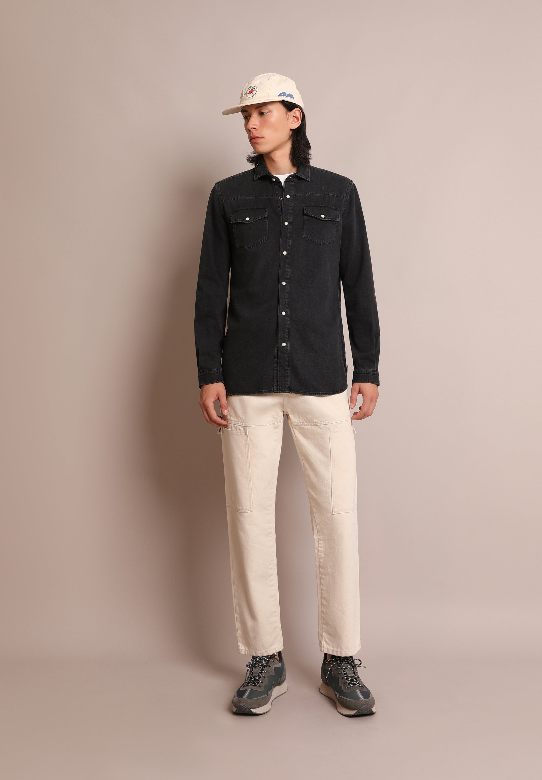 CAMISA DENIM BOLSILLOS