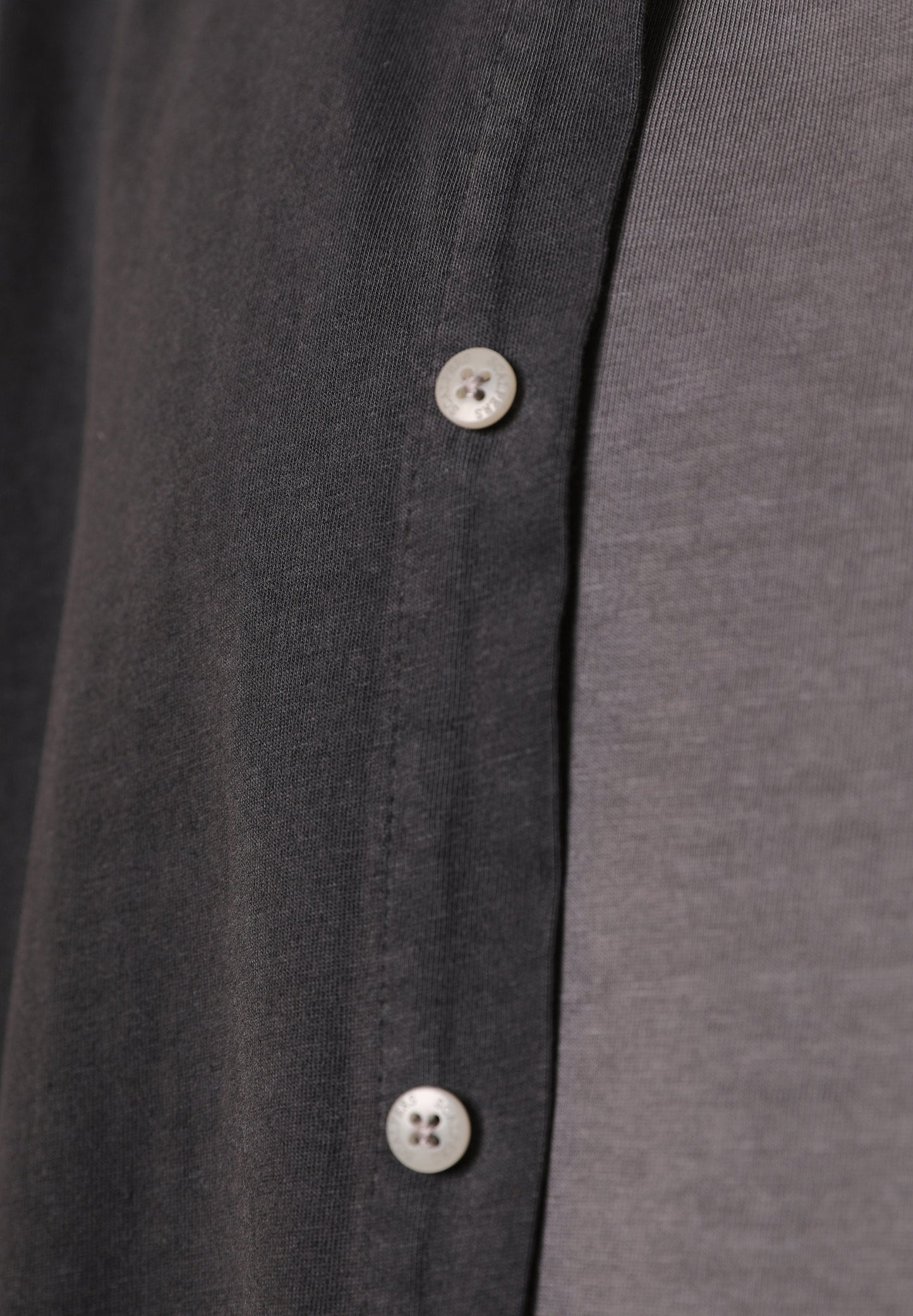 CAMISA TIPO CAMISETA