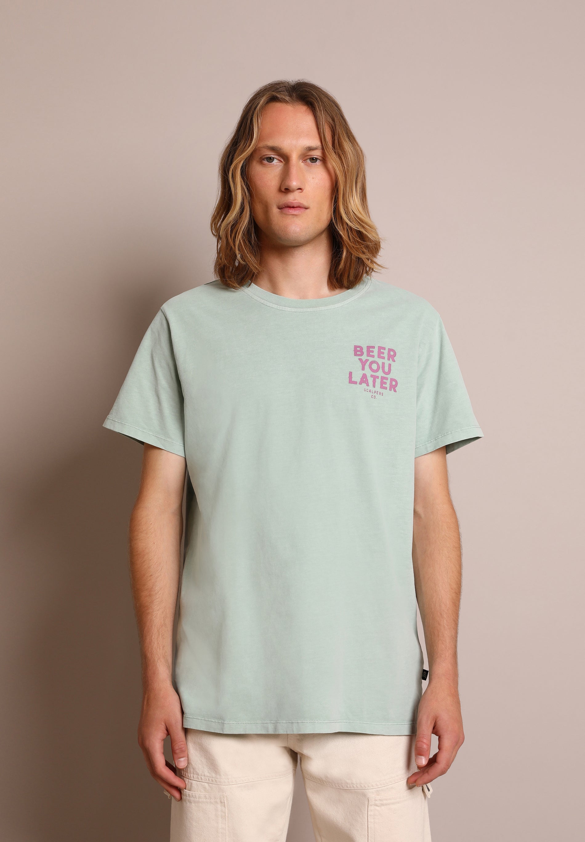 CAMISETA PRINT CONTRASTE