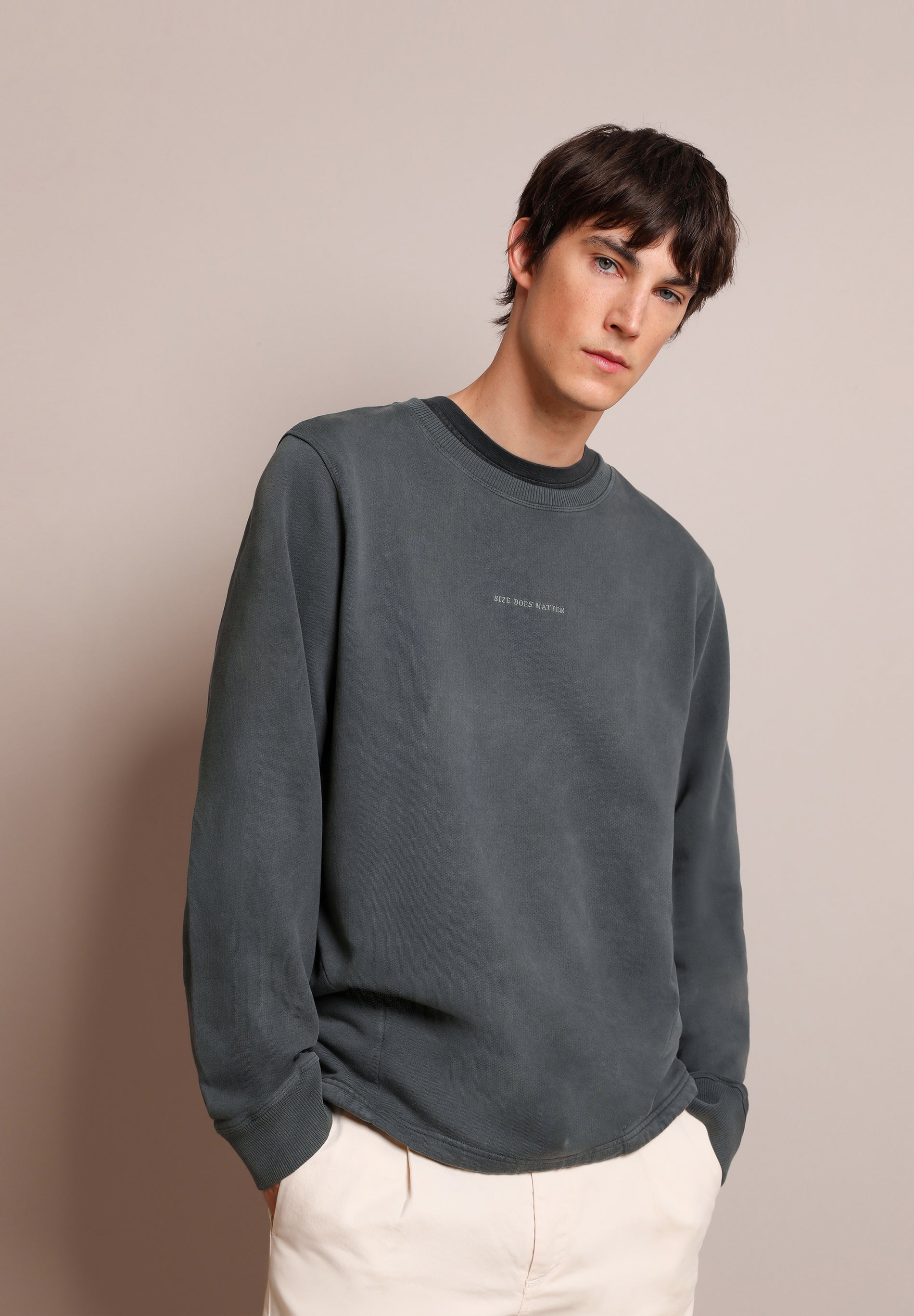 SUDADERA BORDADA