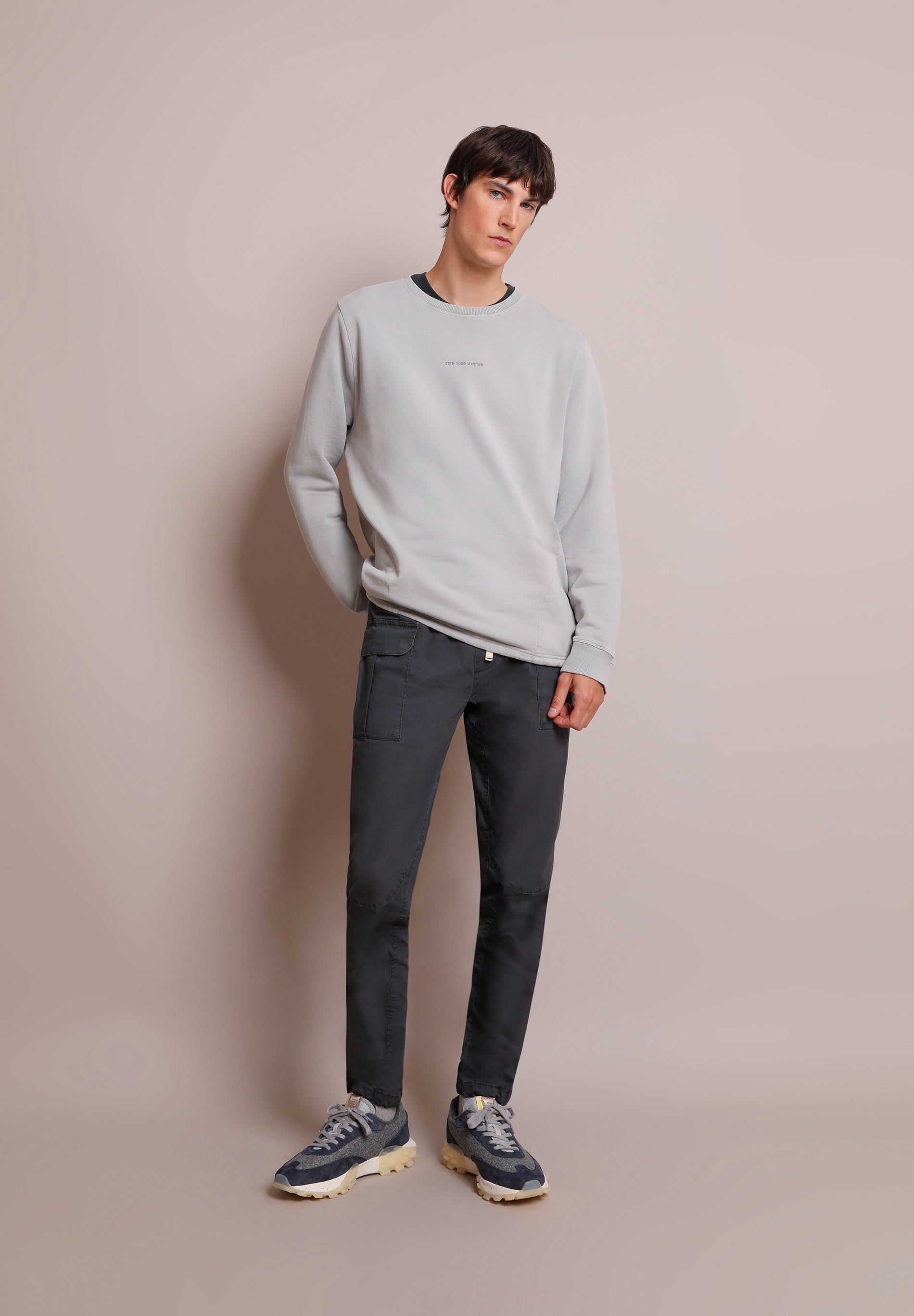 SUDADERA BORDADA