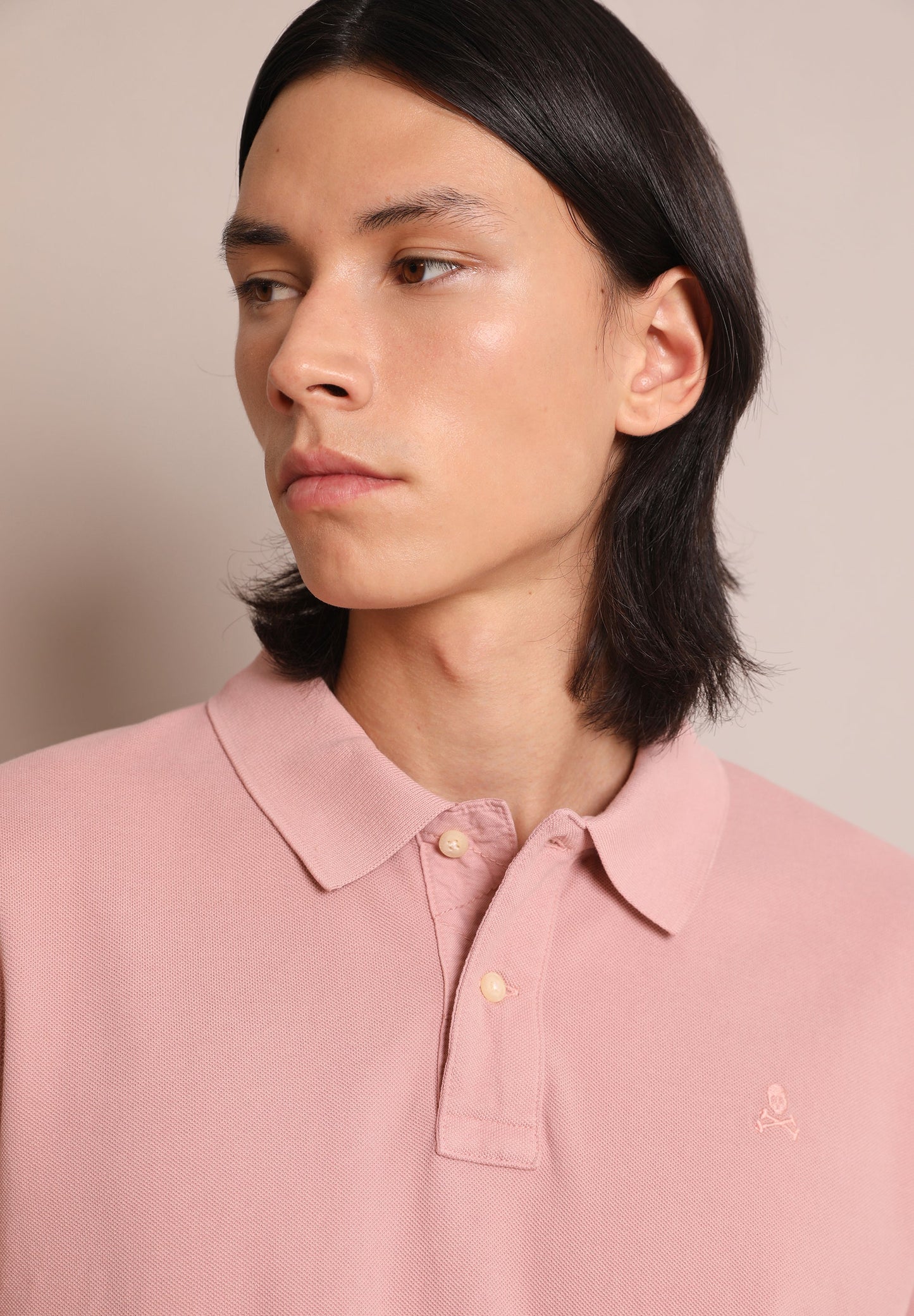 POLO BÁSICO CALAVERA