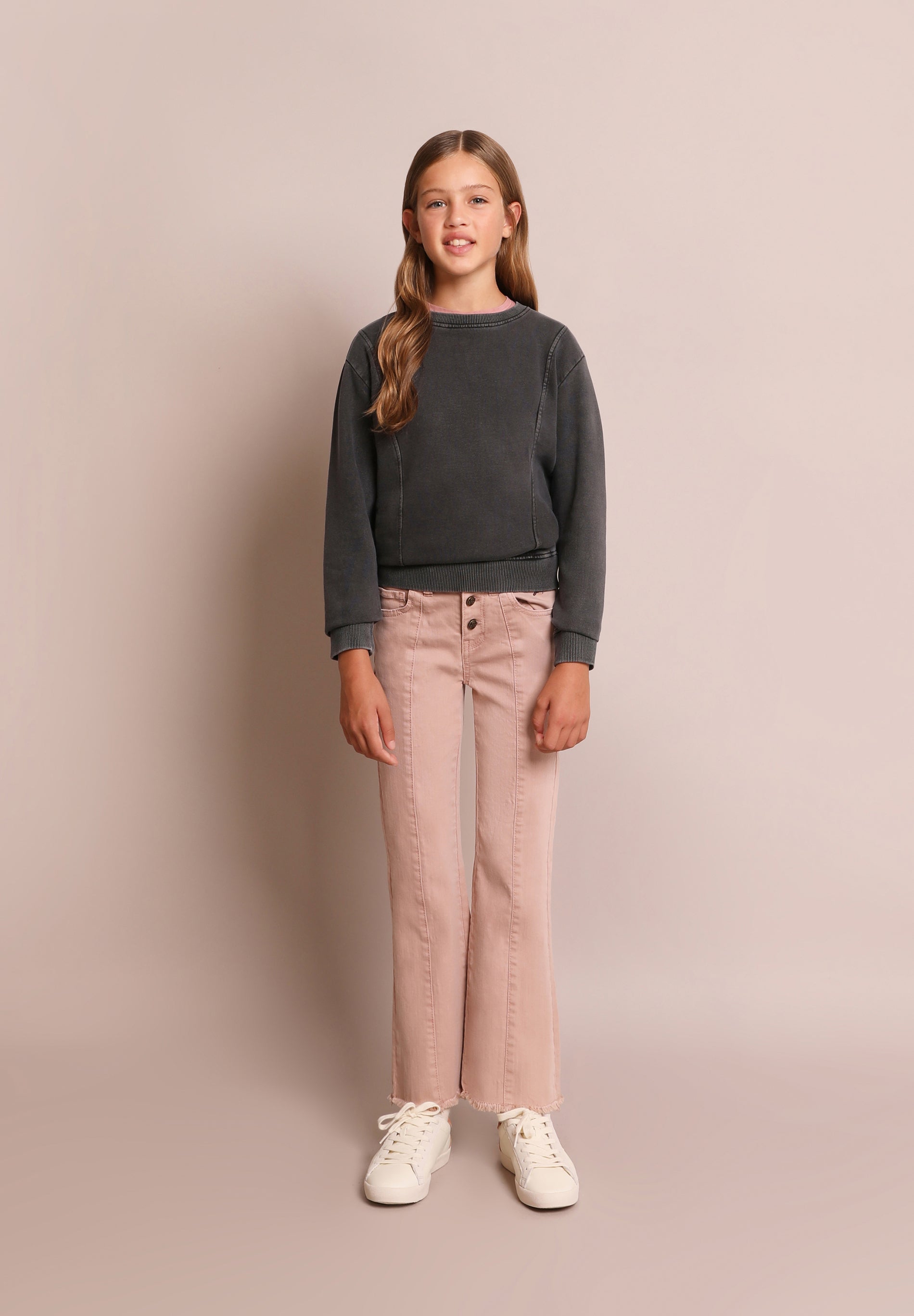 PANTALÓN FLARE COSTURAS