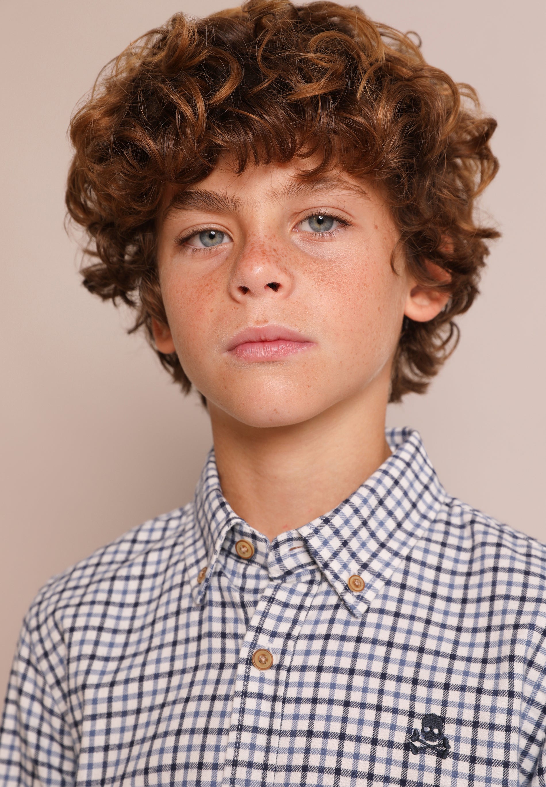 CAMISA CUADROS CUELLO BOTONES