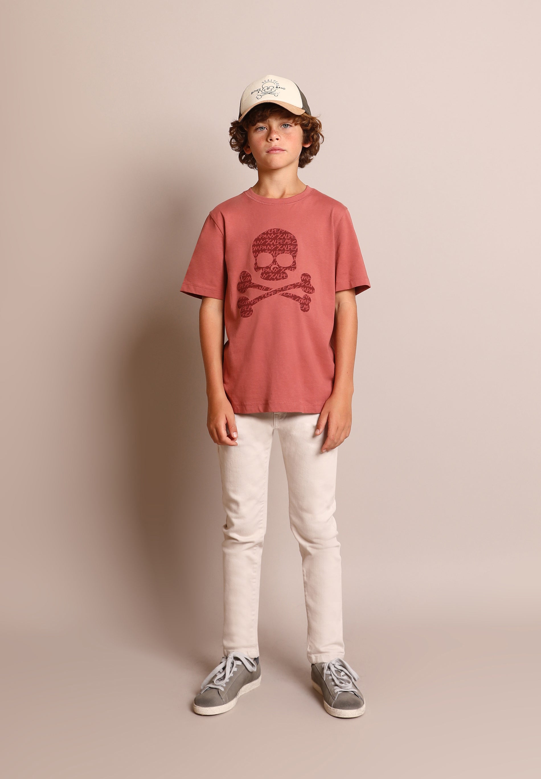 CAMISETA LOGO LETRAS