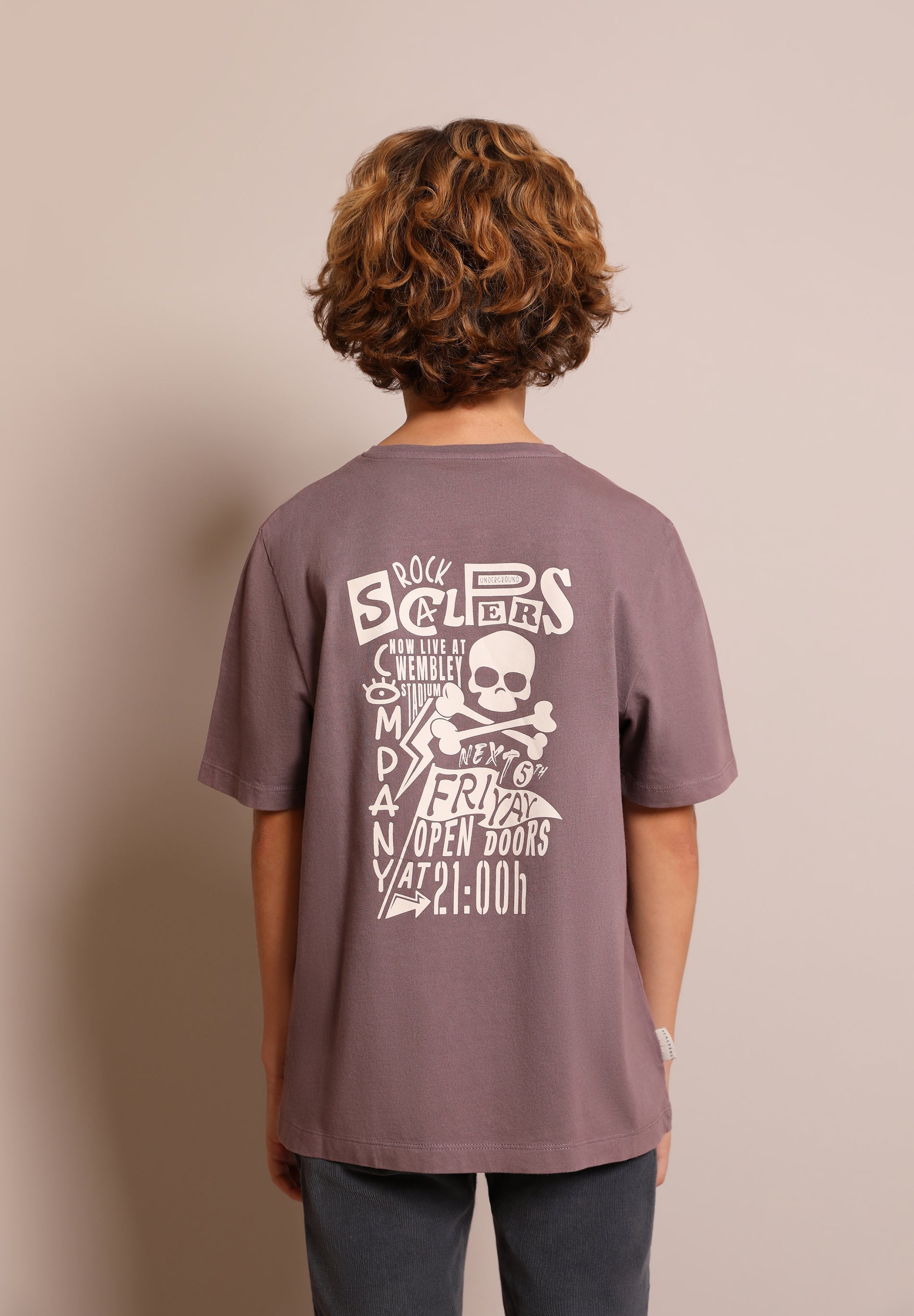 CAMISETA PRINT FRIDAY