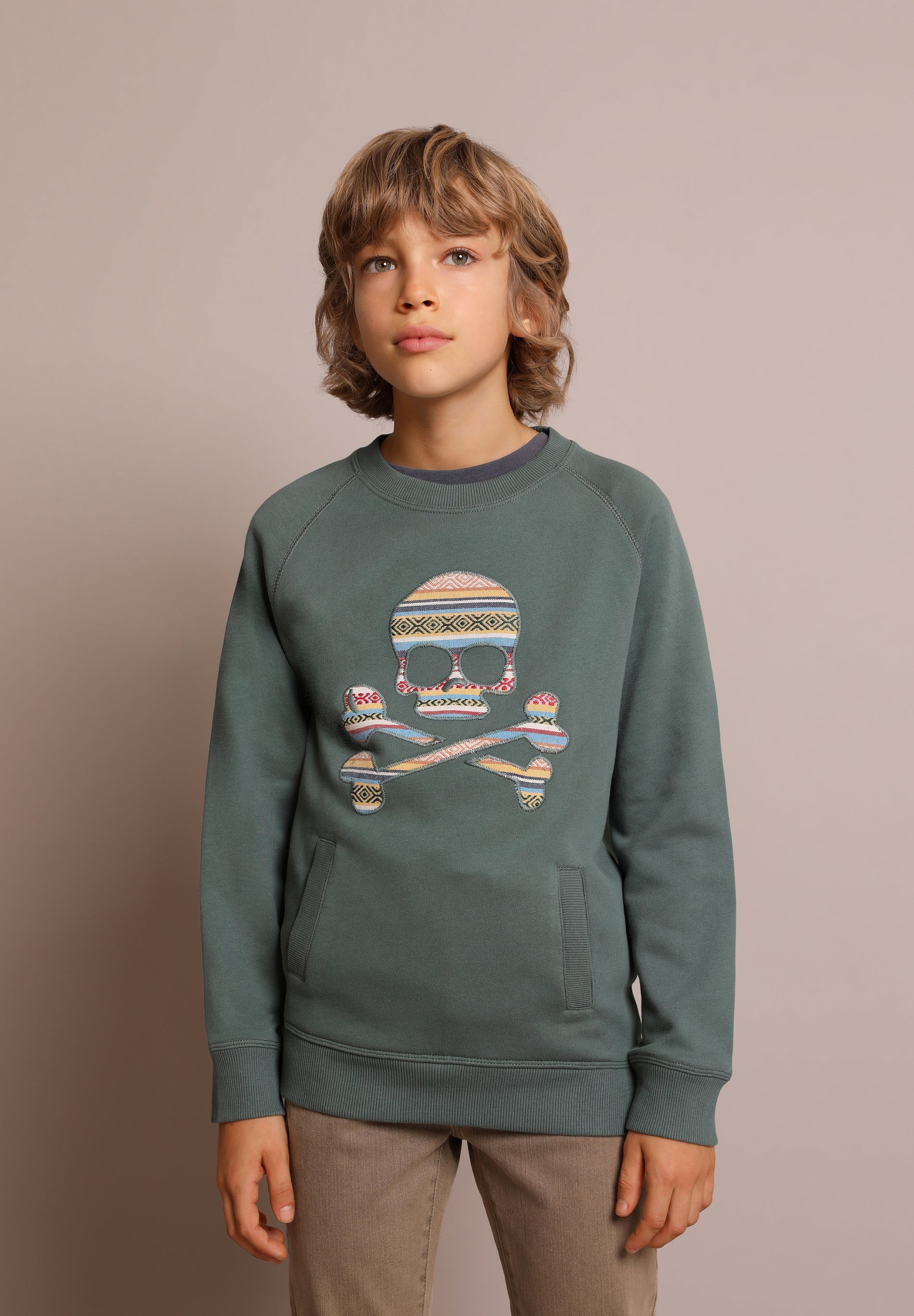 SUDADERA CALAVERA KILIM