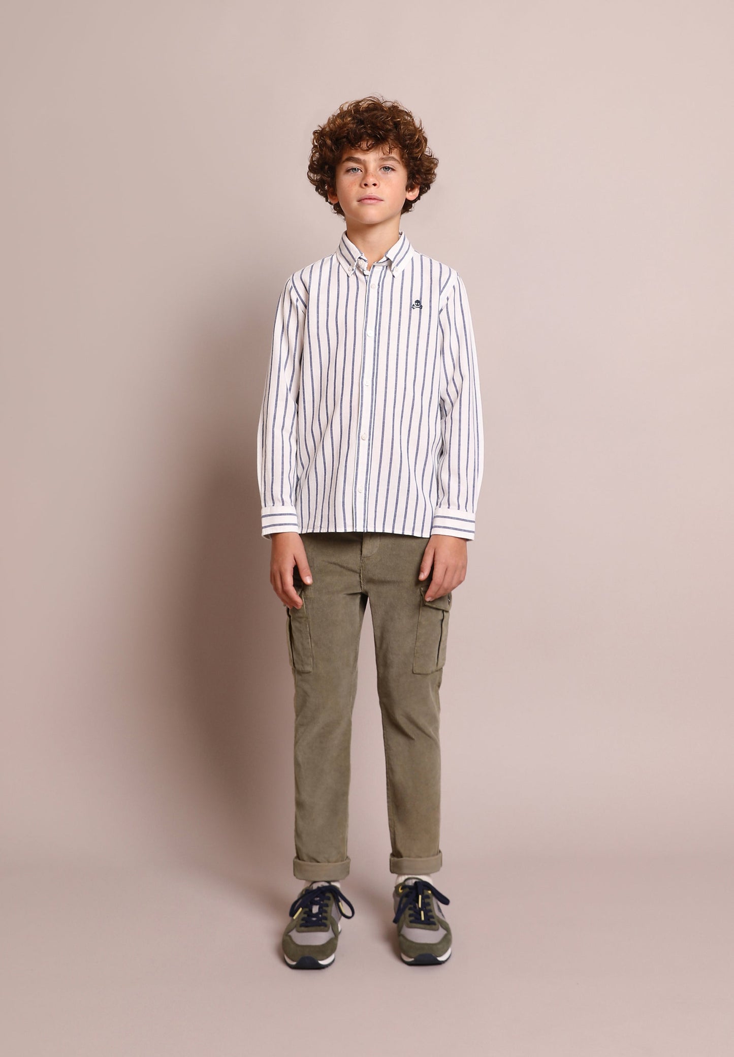 CAMISA RAYAS CUELLO BOTONES