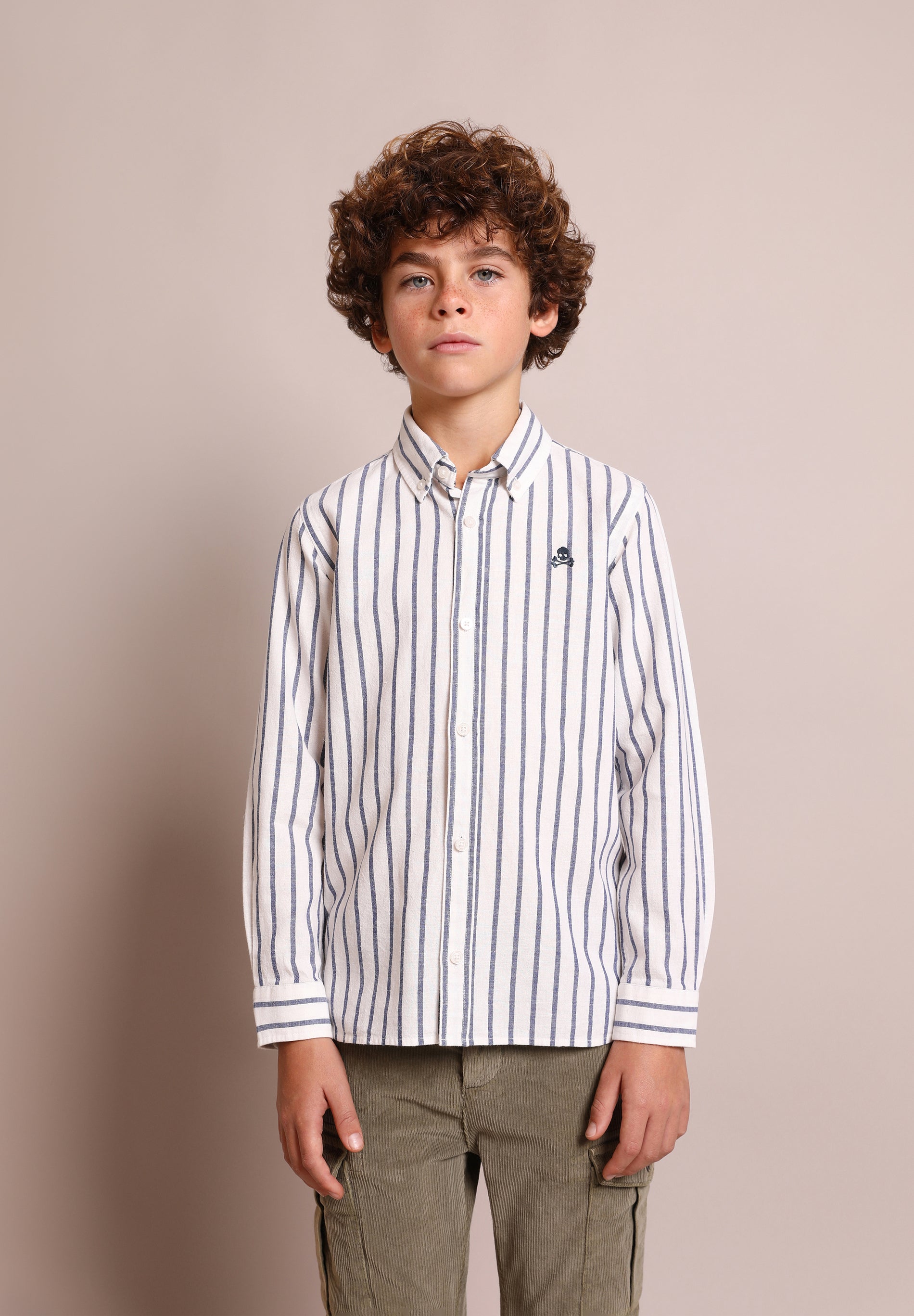 CAMISA RAYAS CUELLO BOTONES