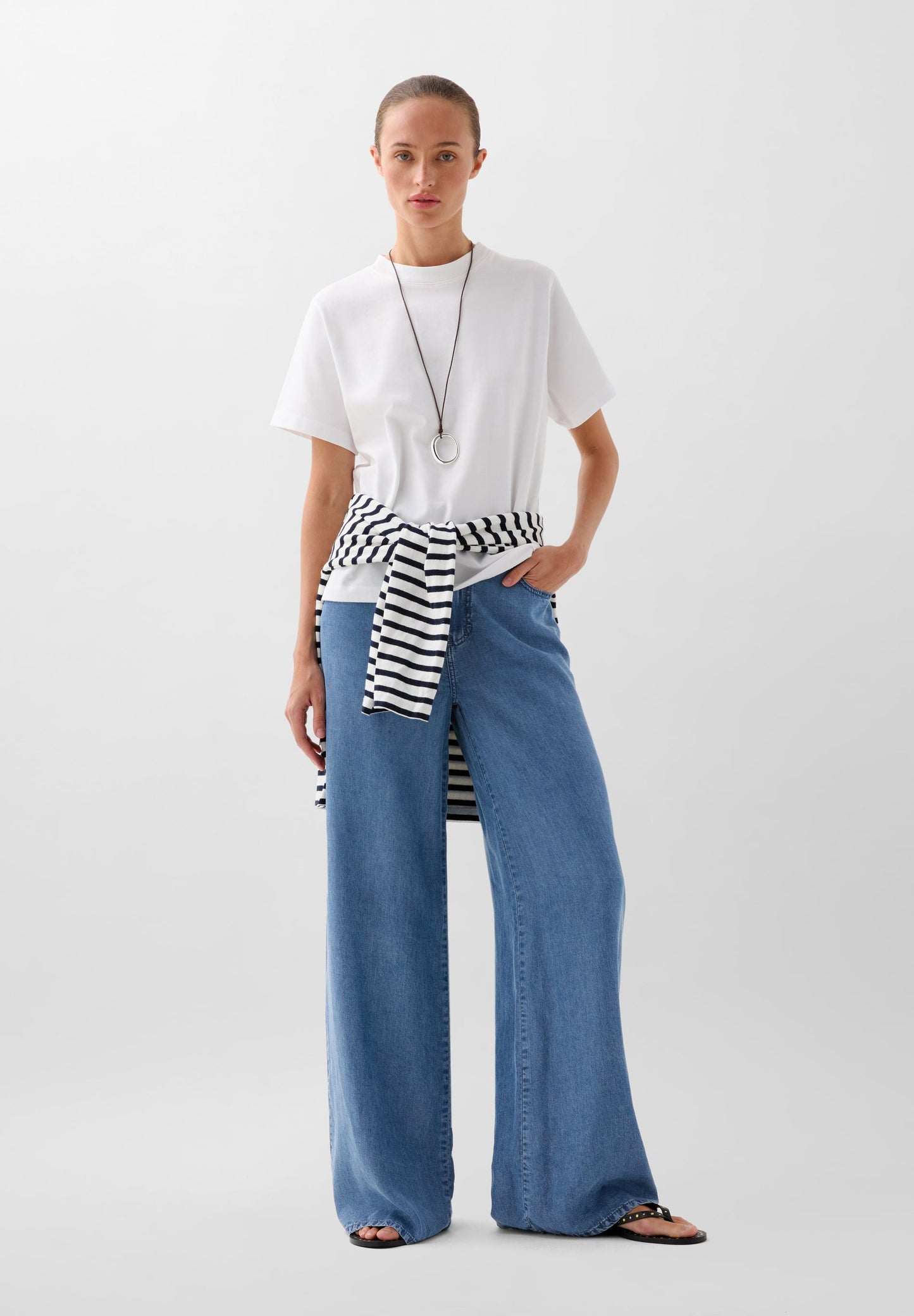 POLERA BÁSICA REGULAR FIT