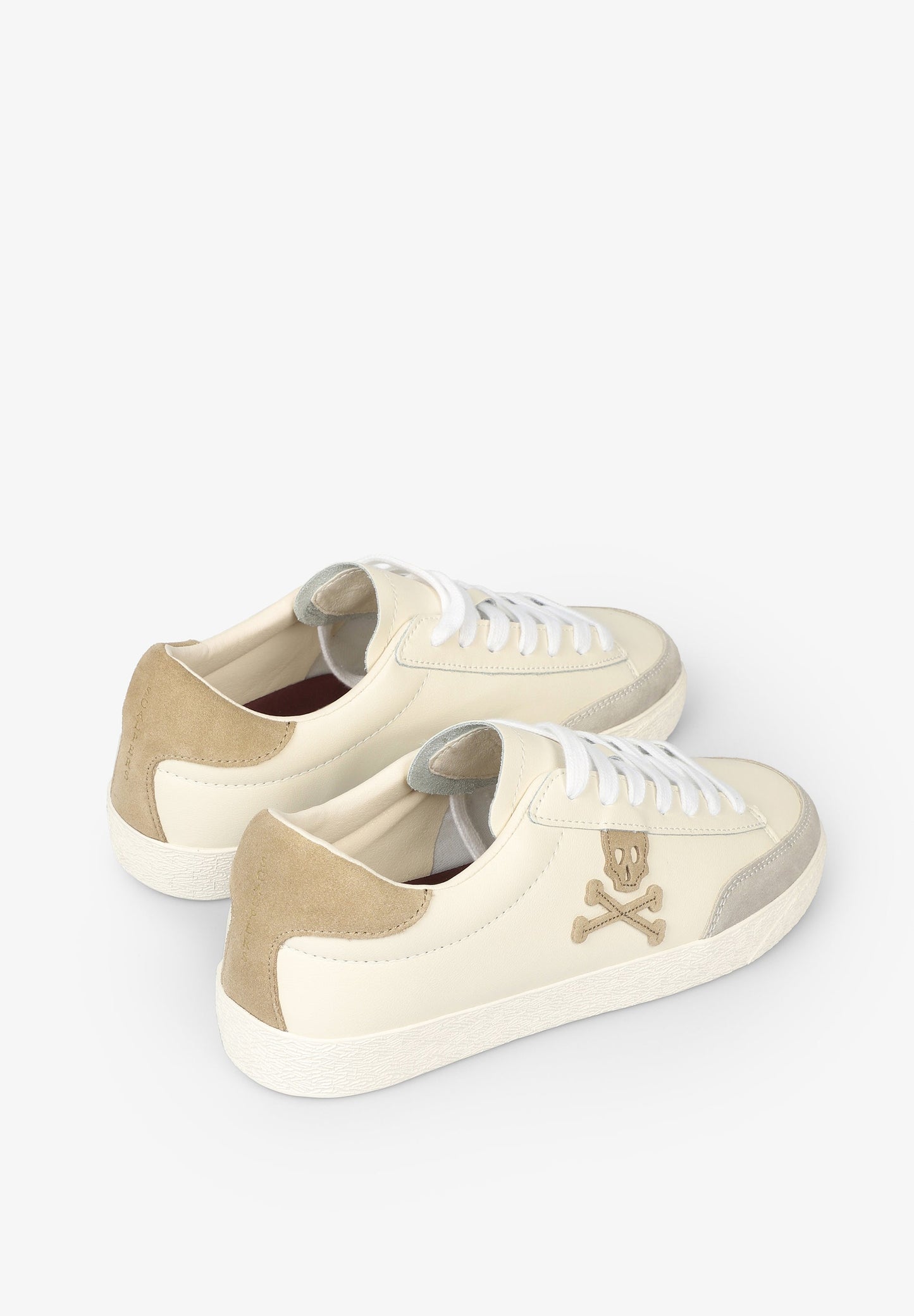 SNEAKERS BAJAS CONTRASTE