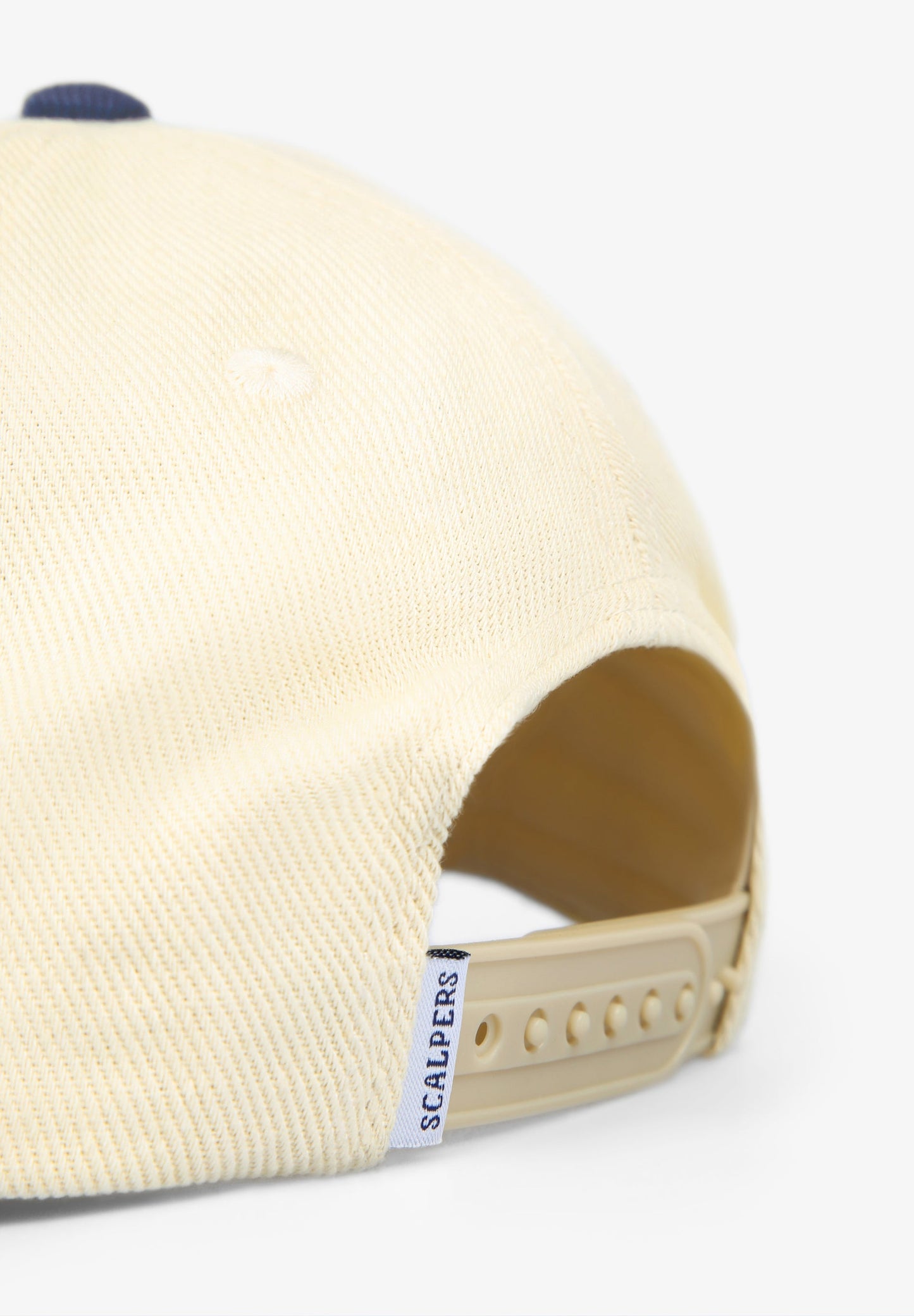 GORRA BICOLOR BORDADO