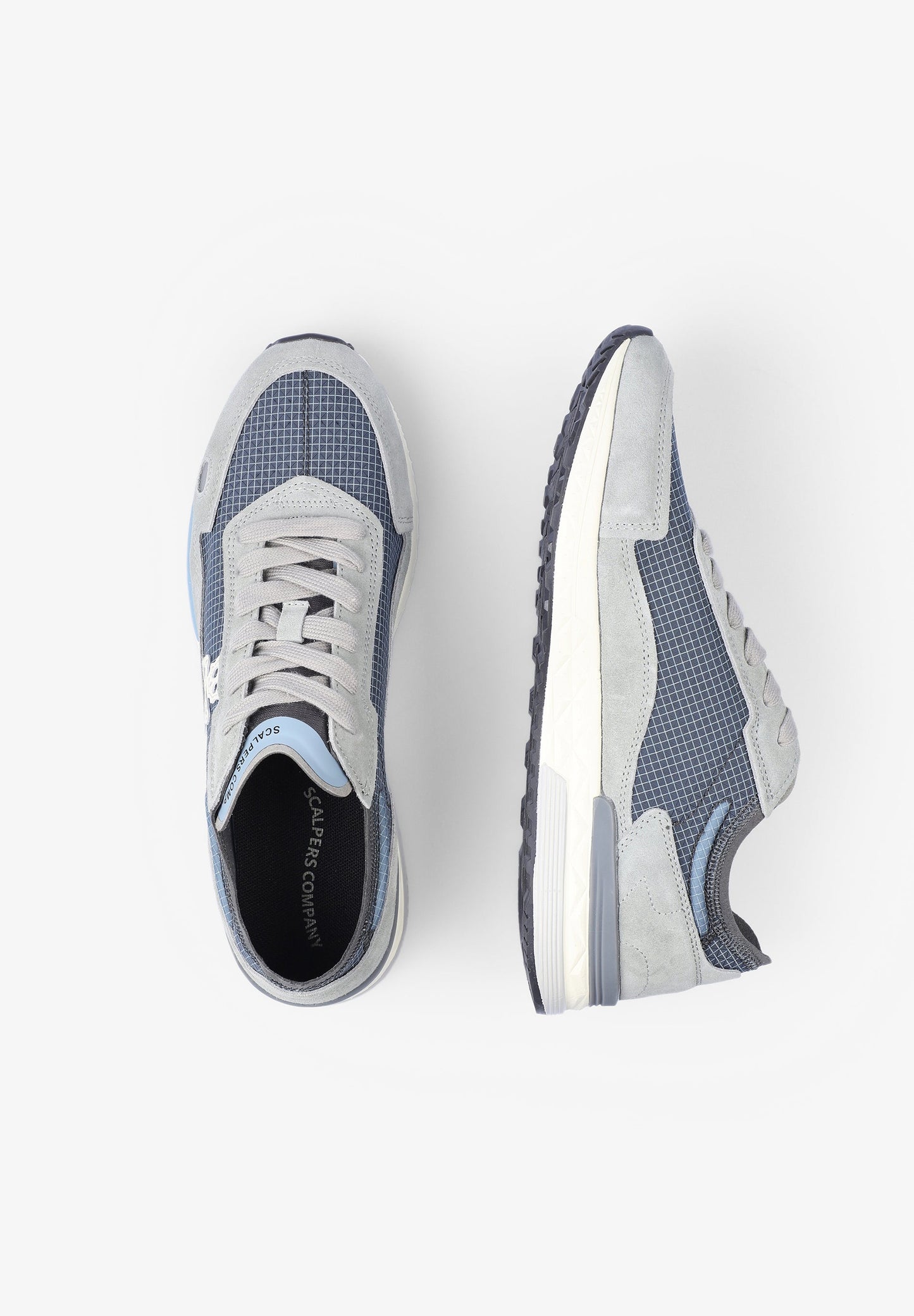 SNEAKERS CALAVERA DETALLES FLÚOR