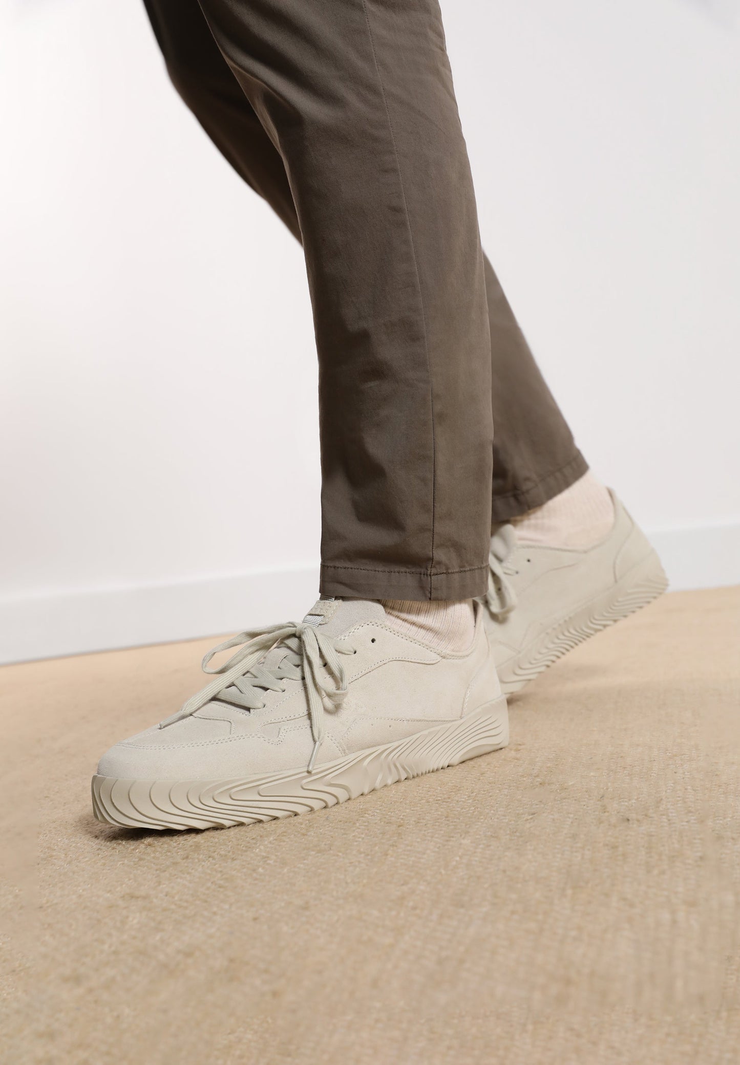 SNEAKERS ANTE SUELA ESPECIAL