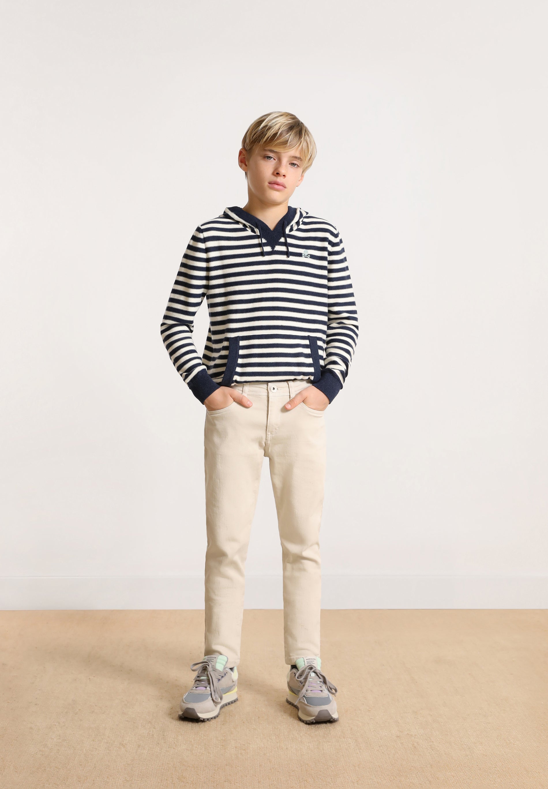 PANTALÓN CINCO BOLSILLOS