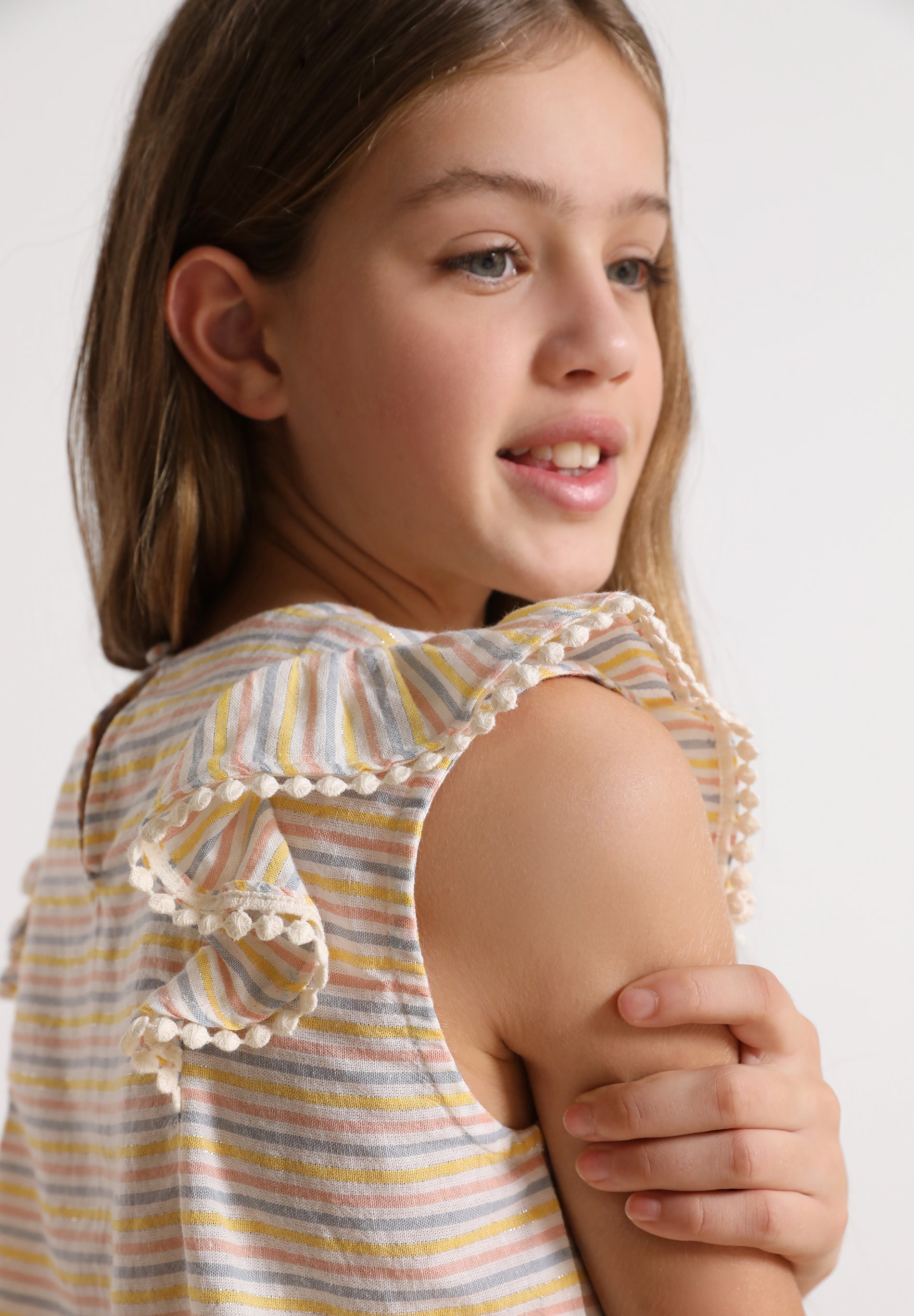 BLUSA BORDADOS