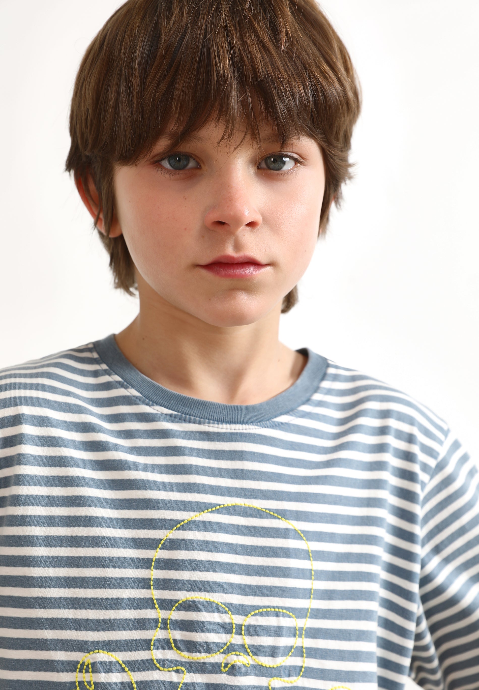 CAMISETA BORDADO