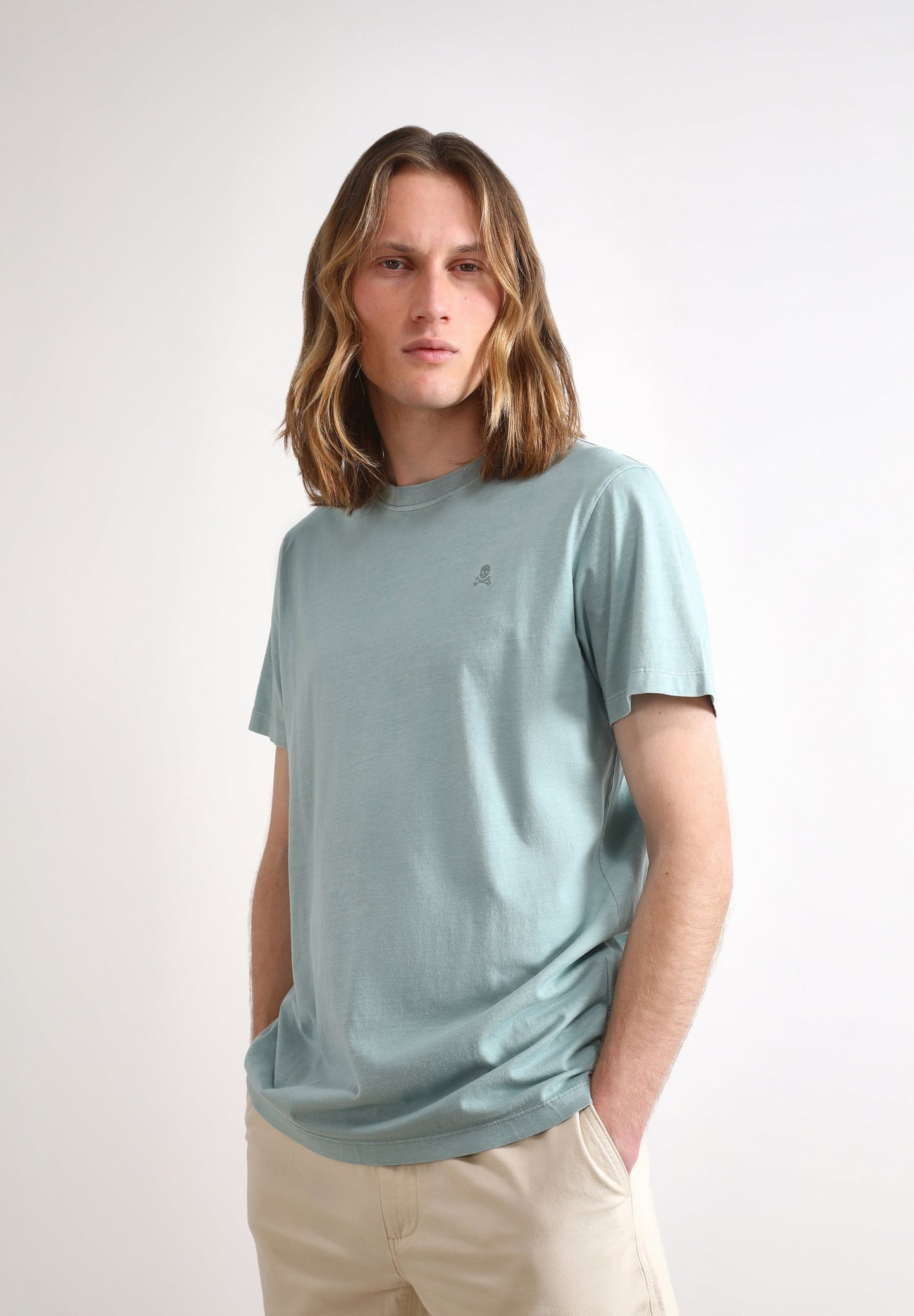 CAMISETA BÁSICA CALAVERA