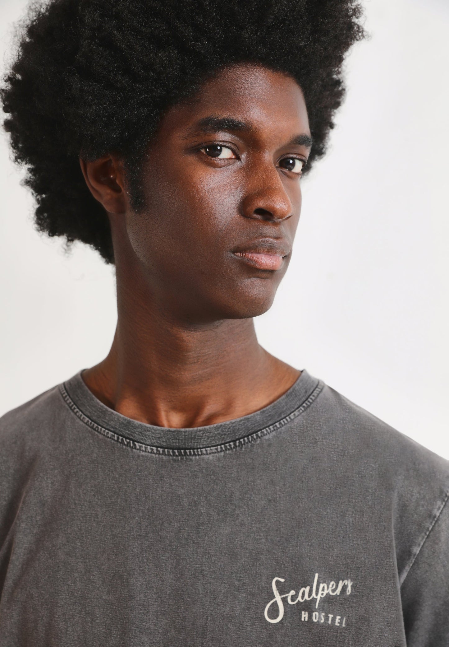 CAMISETA LAVADA PRINT TEXTO