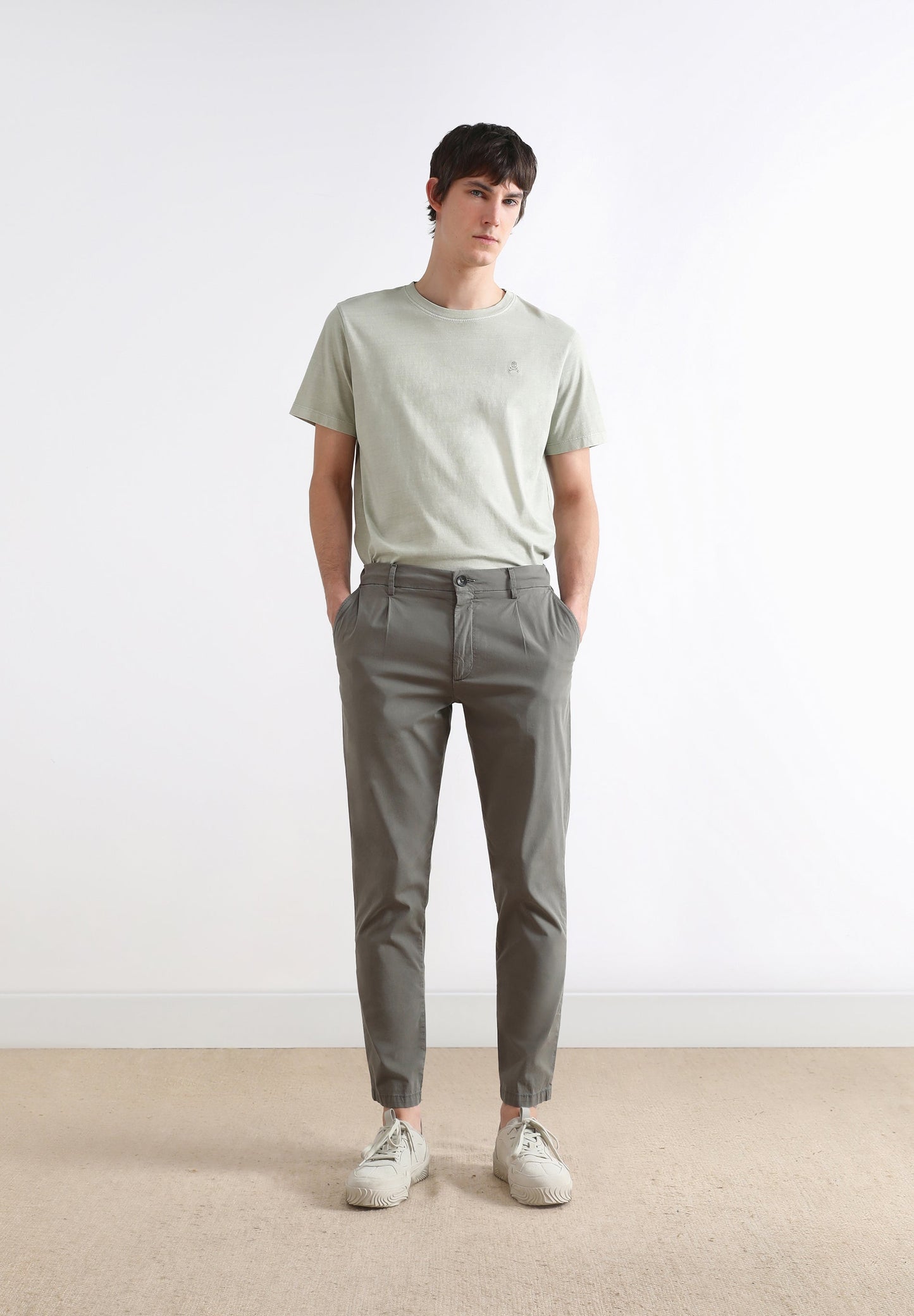 PANTALÓN PREMIUM PINZAS