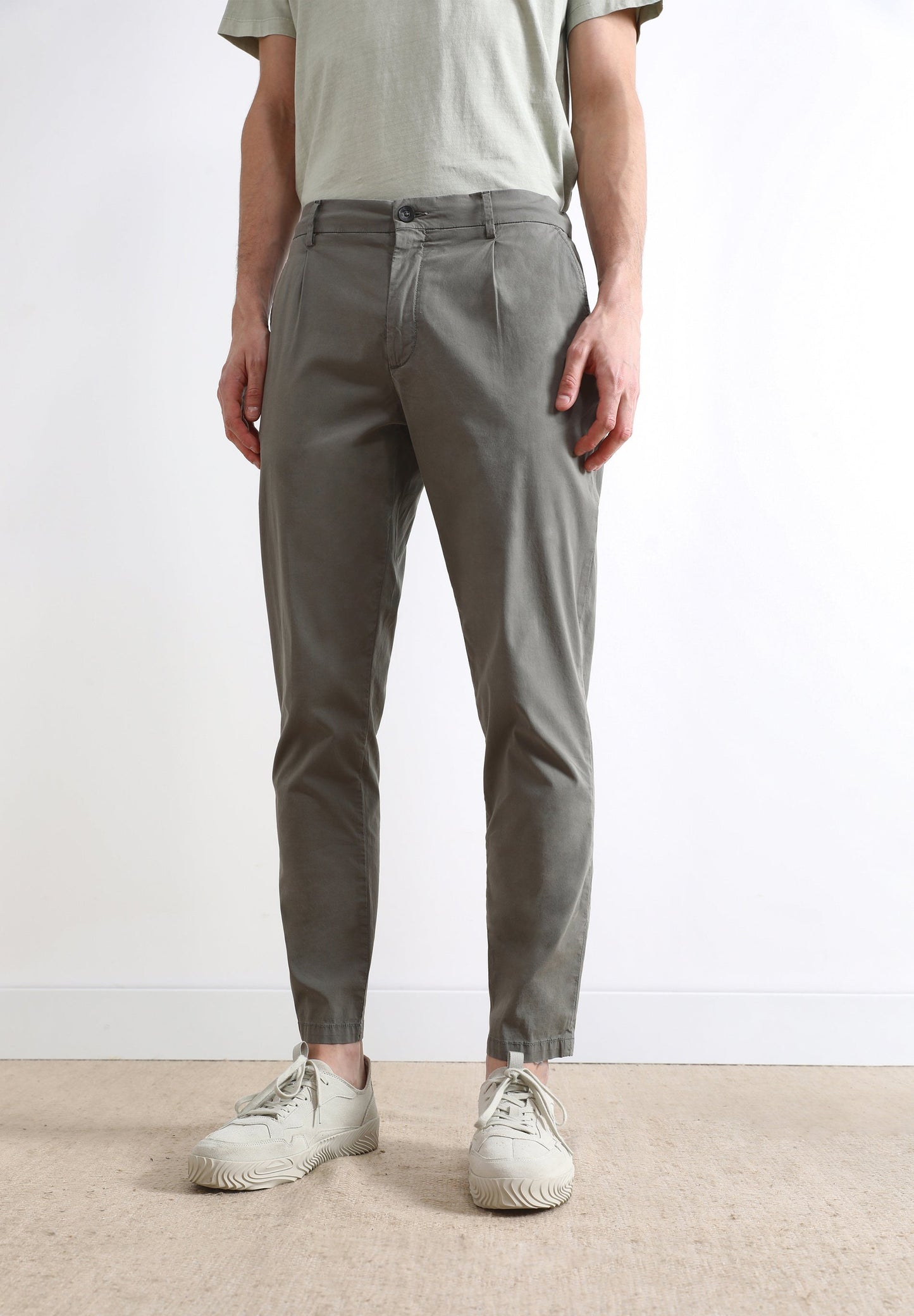 PANTALÓN PREMIUM PINZAS